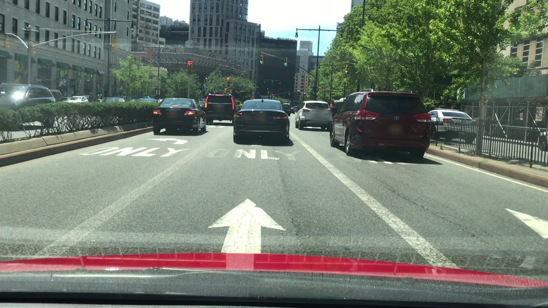 Street view near Smoking In Front Of The Marriott, Downtown Brooklyn — © lvl5 (CC BY-SA · Mapillary)
