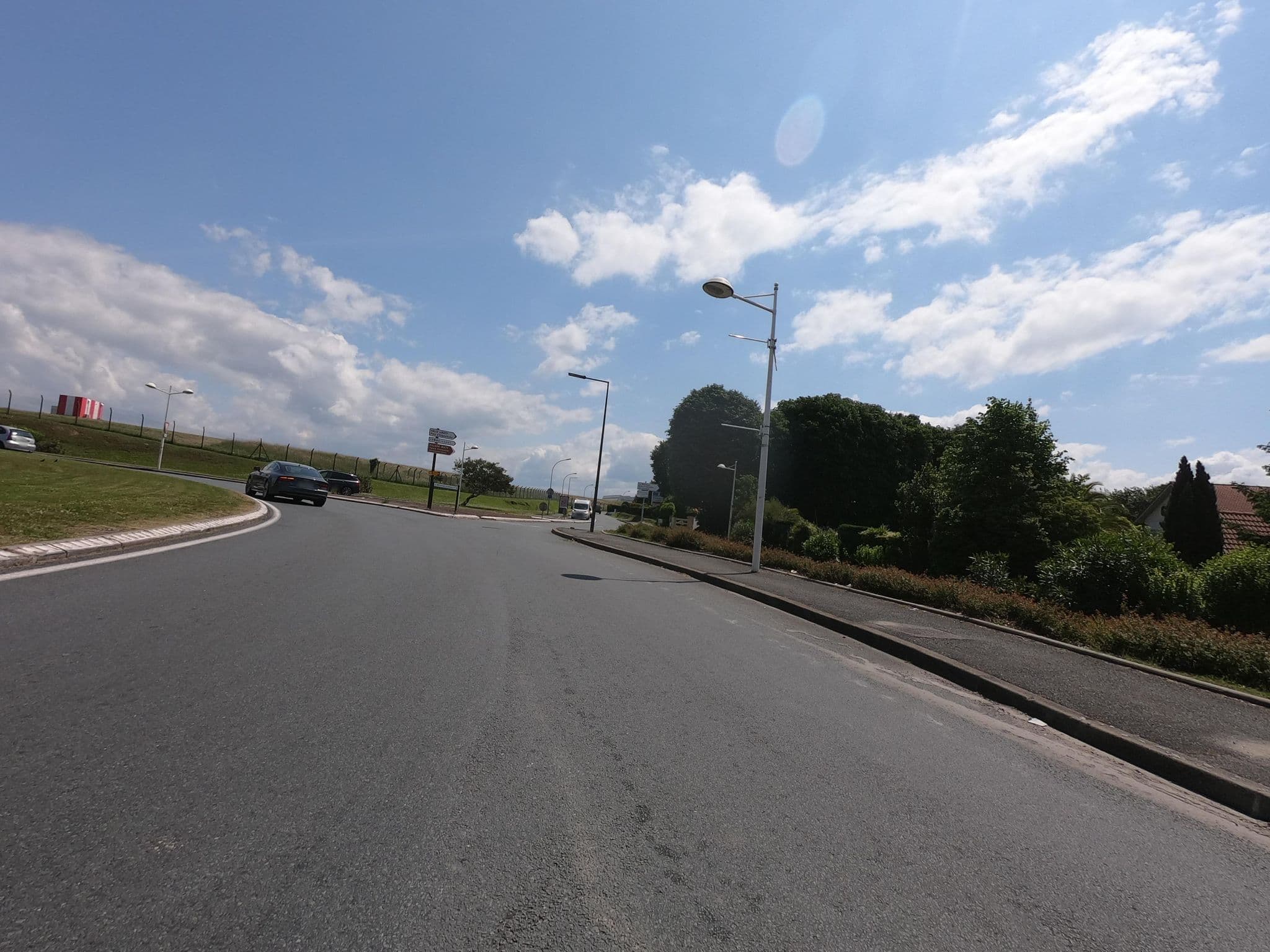Street view near Campanile, Biarritz — © txominh (CC BY-SA · Mapillary)