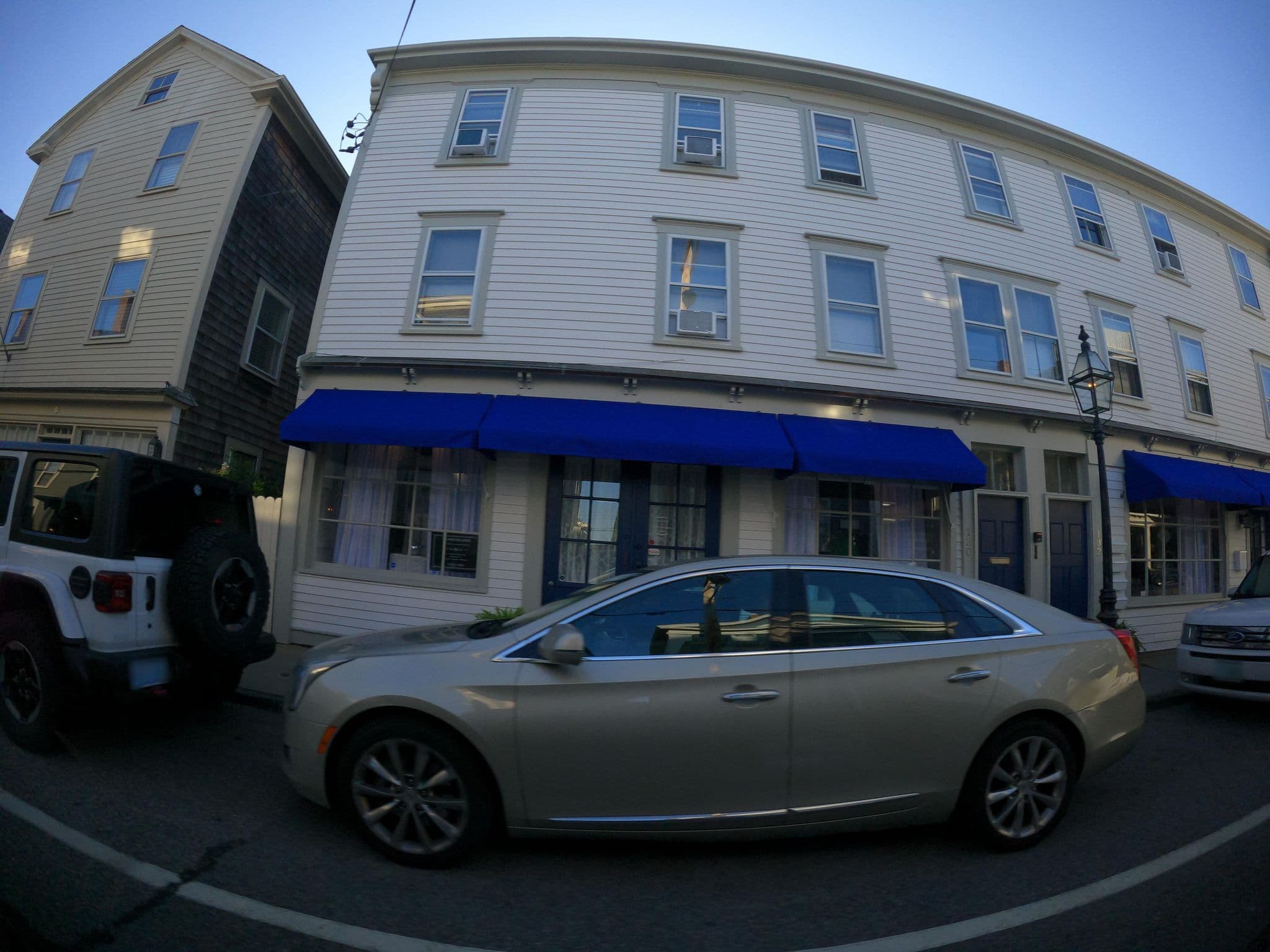 Street view near Borden House Newport, Newport — © roadgeek_md99 (CC BY-SA · Mapillary)