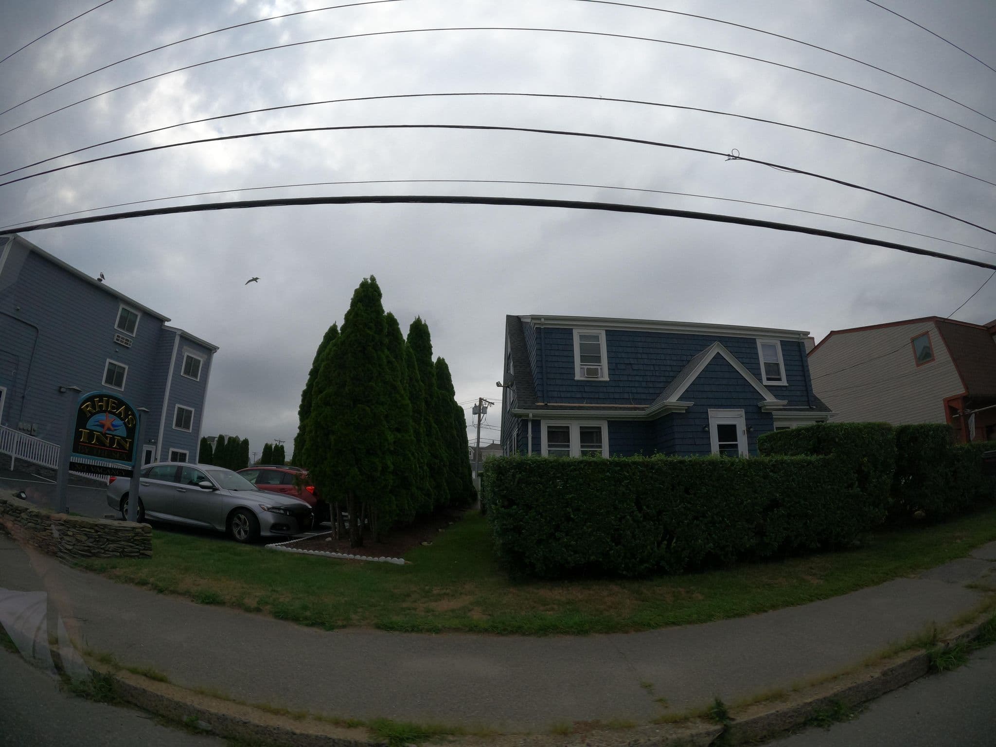 Street view near Rheas Inn Middletown, Newport — © roadgeek_md99 (CC BY-SA · Mapillary)