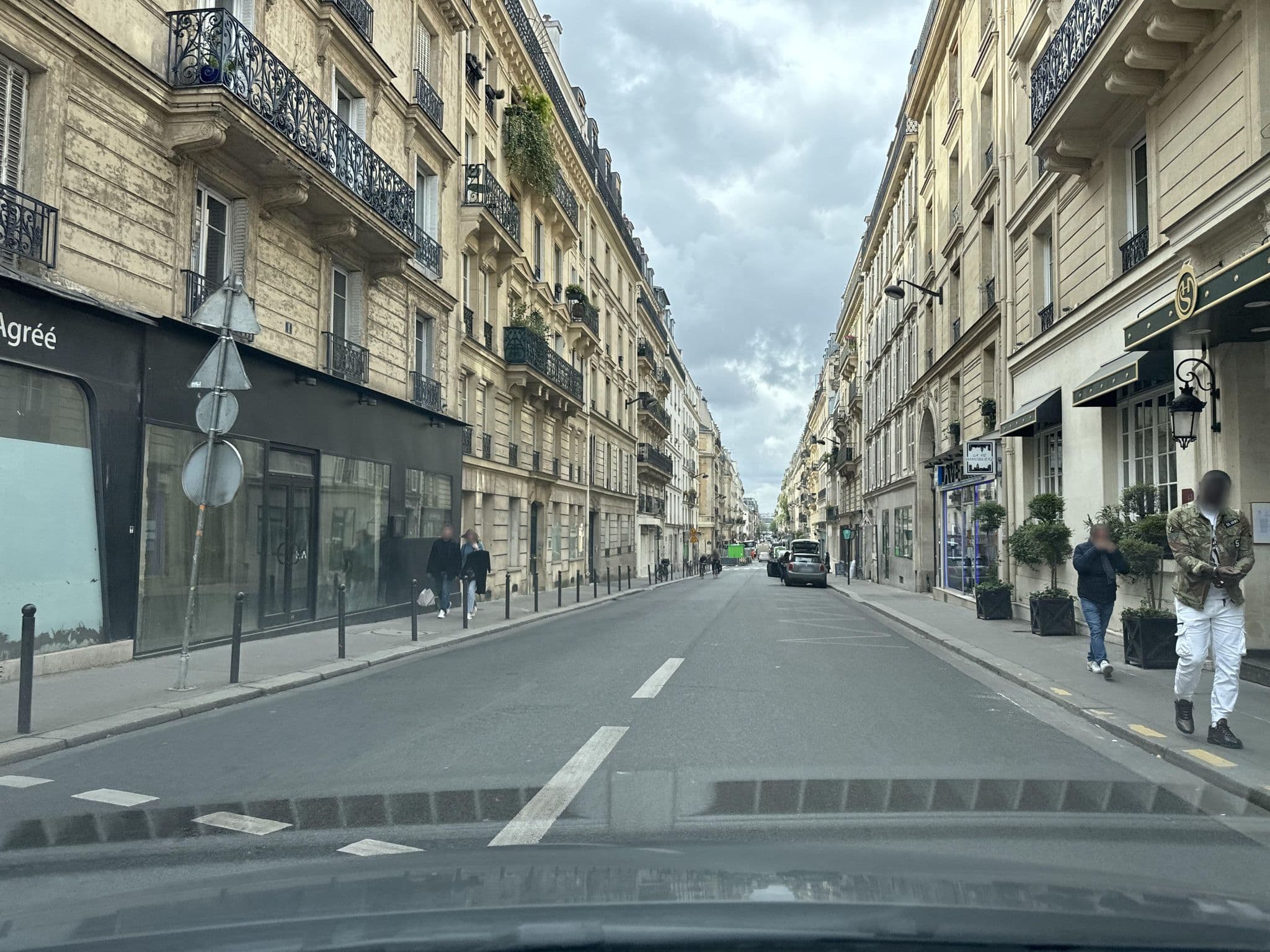 Street view near Serotel Lutèce, Paris 05 Panthéon — © jerome92370 (CC BY-SA · Mapillary)