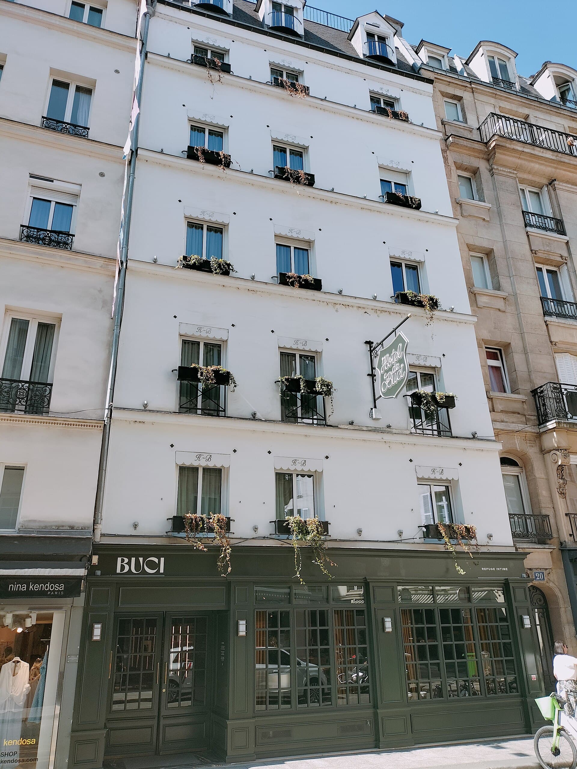 Hôtel de Buci (via Wikimedia Commons, CC BY-SA 3.0)