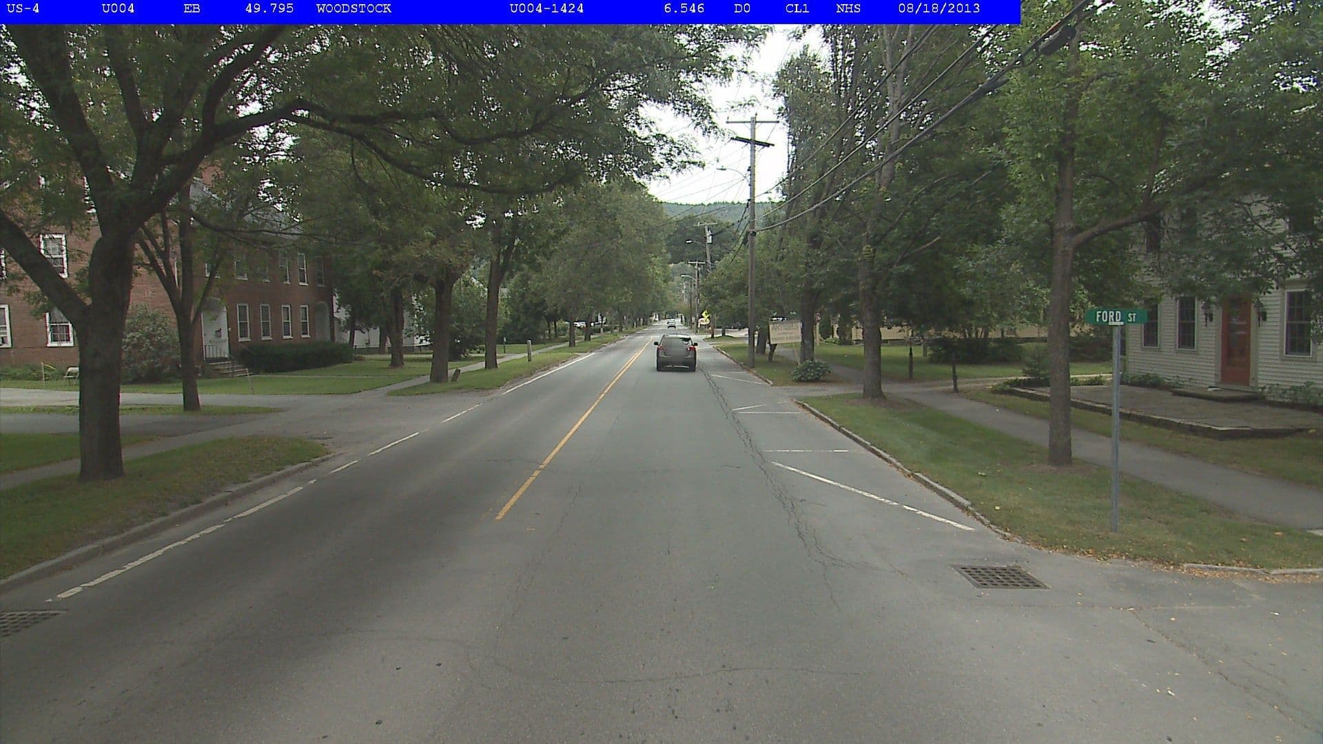 Street view near Ardmore Inn, White River Junction — © vtrans_row (CC BY-SA · Mapillary)