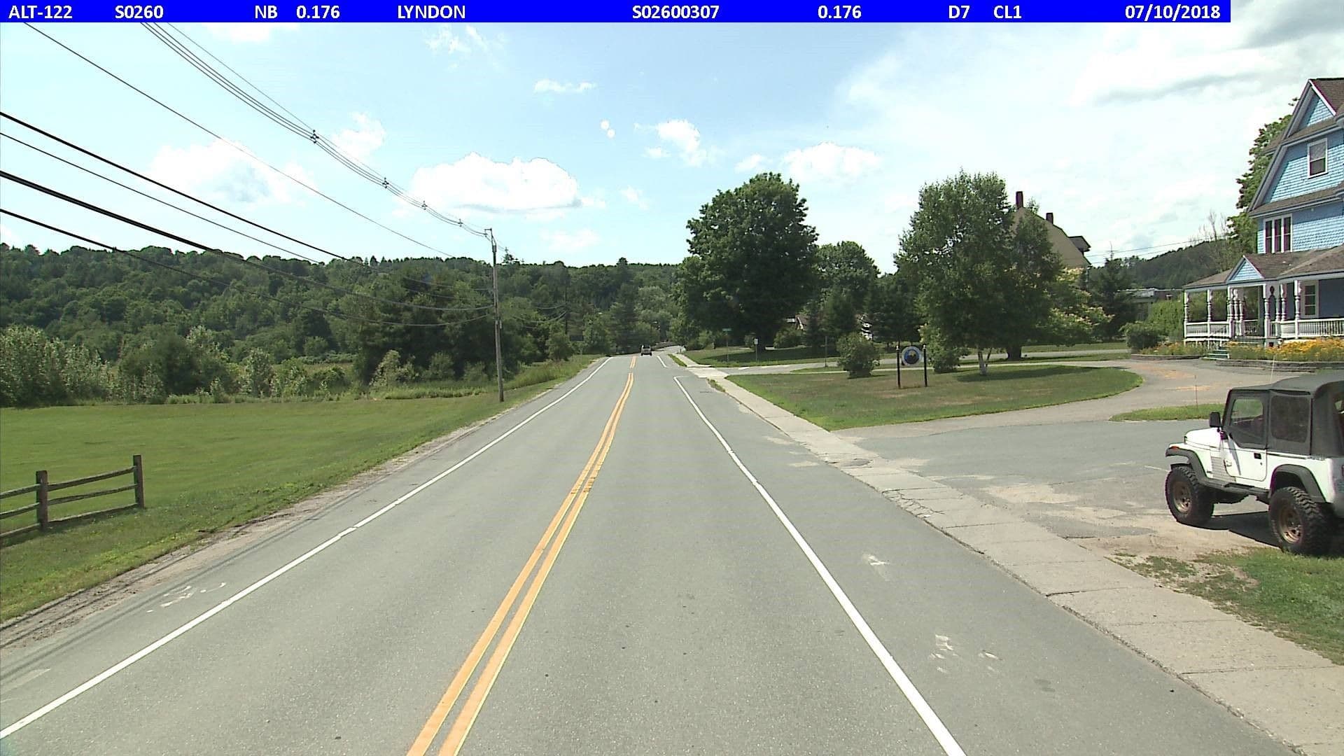 Street view near Moonlight Inn, Lyndonville — © vtrans_row (CC BY-SA · Mapillary)