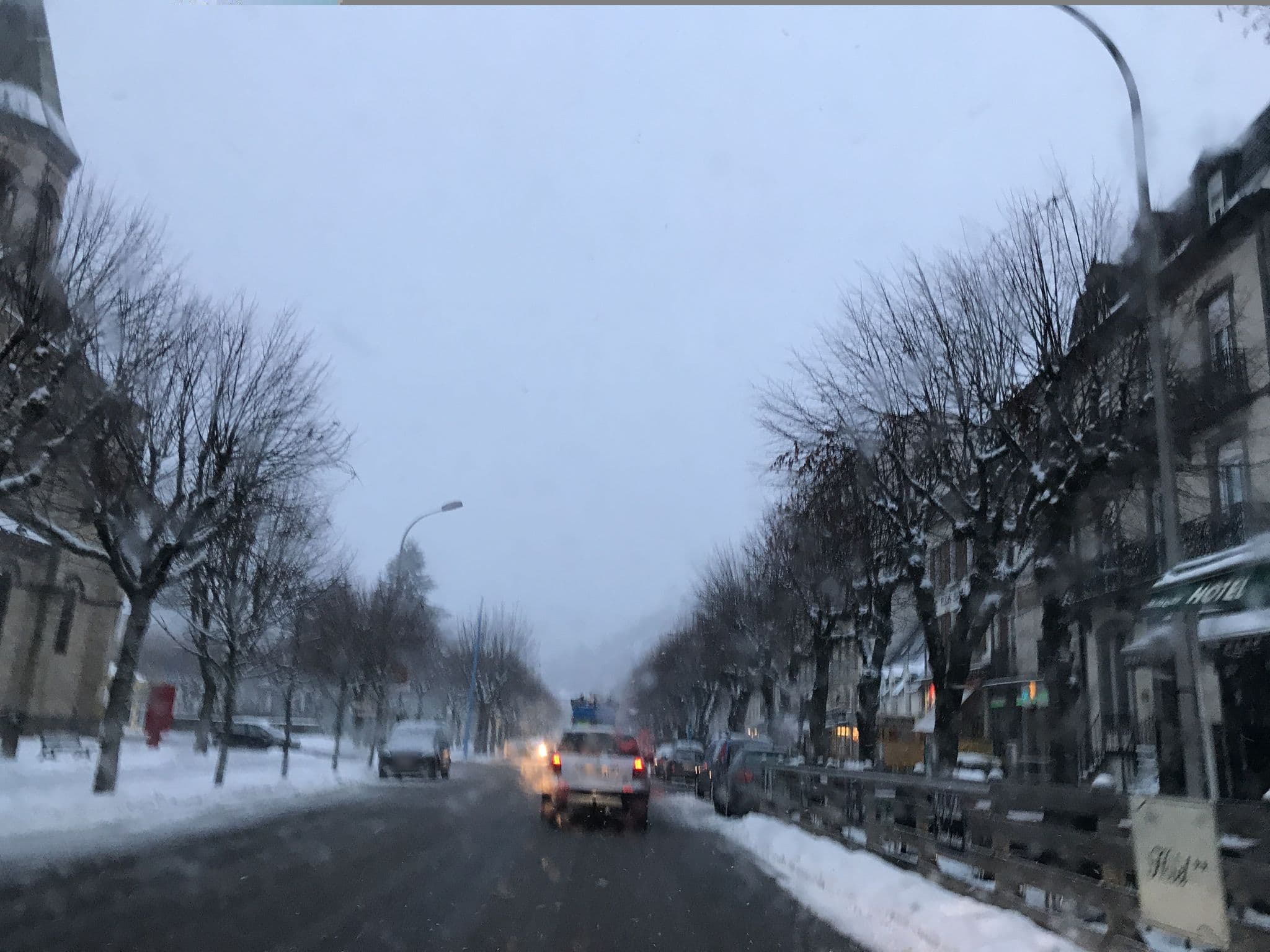 Street view near Le Genève, La Bourboule — © fpm (CC BY-SA · Mapillary)