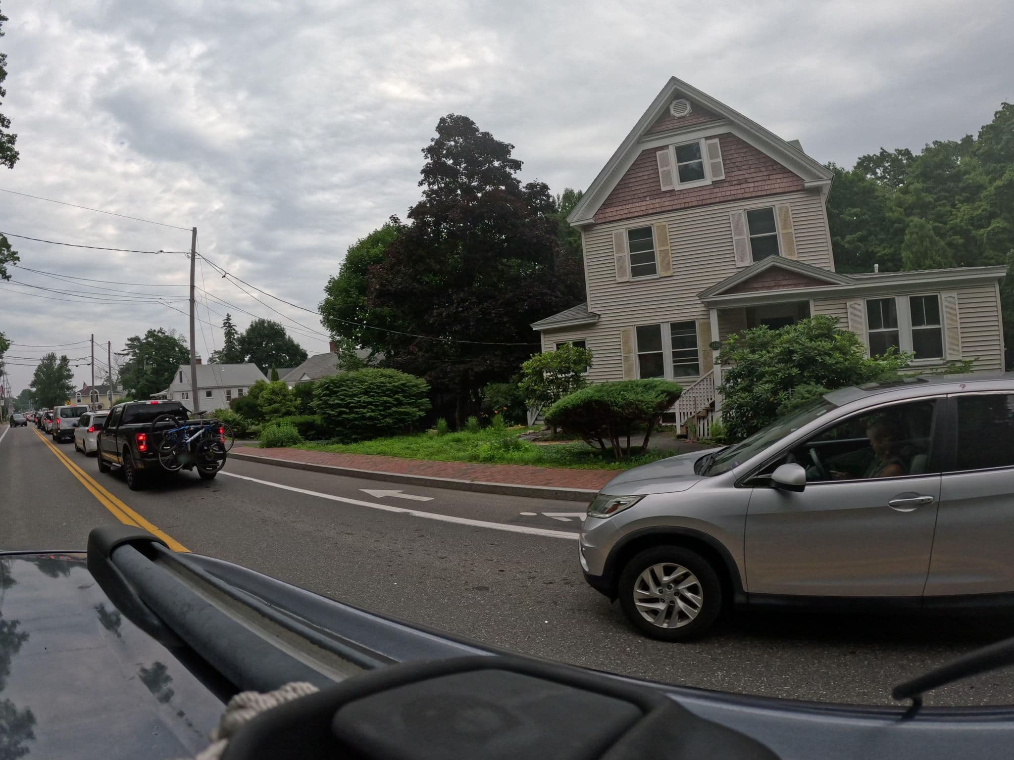 Street view near Tall Chimneys Inn, Ogunquit — © vorpalblade (CC BY-SA · Mapillary)