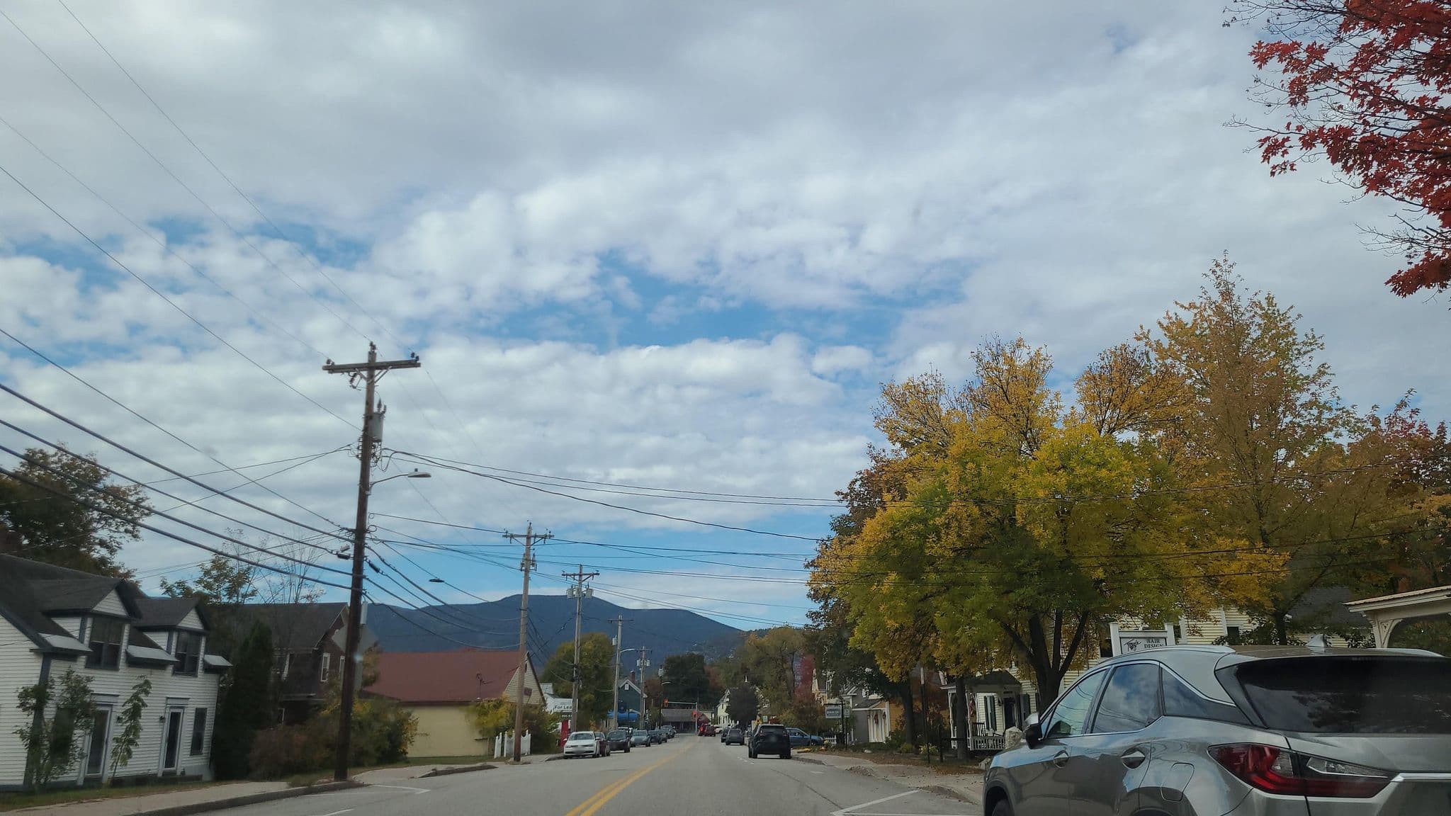 Street view near The White Birch Inn, North Conway — © jacklehoullier (CC BY-SA · Mapillary)