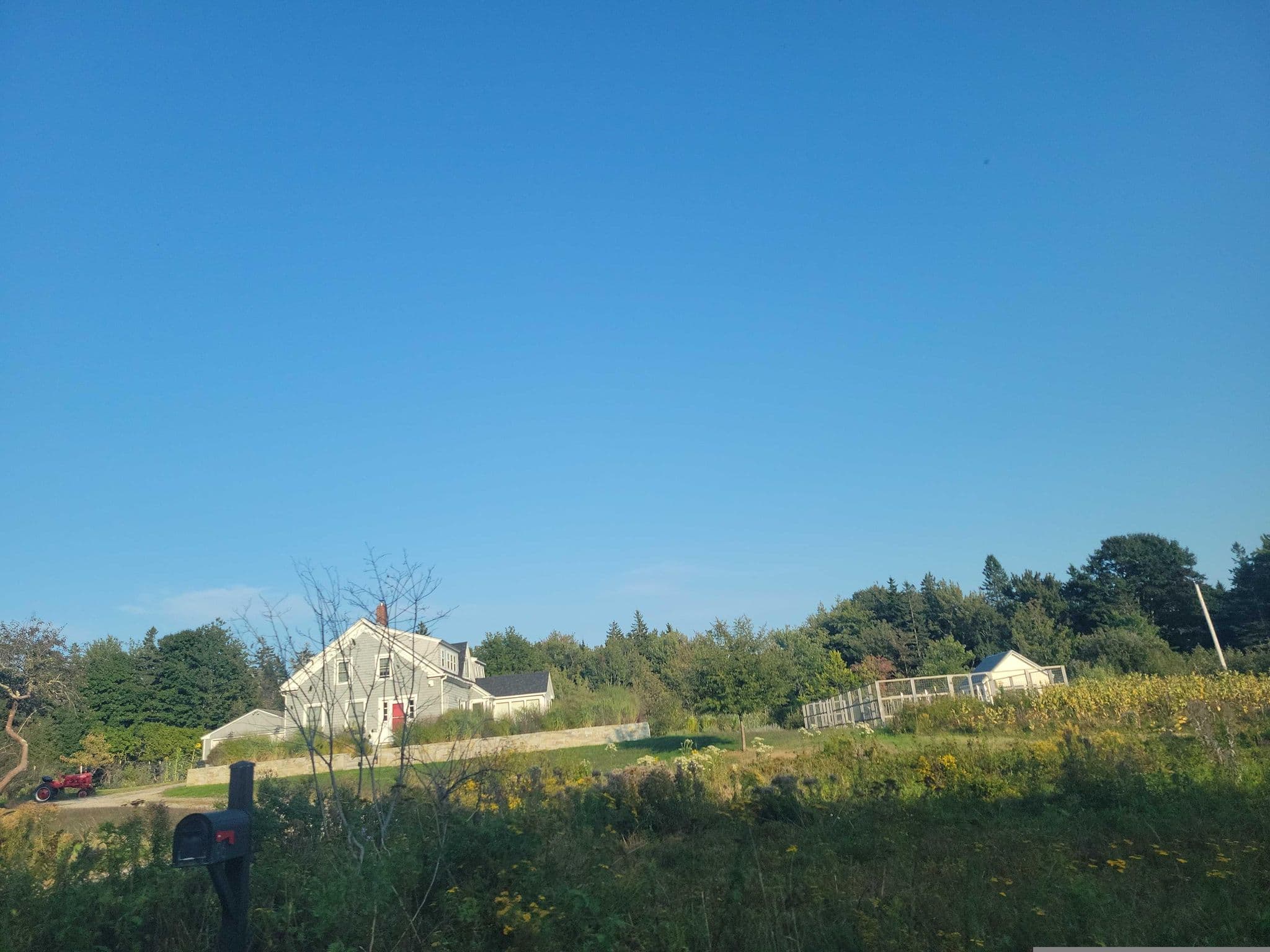 Street view near Bass Harbor Cottages, Bar Harbor — © DrivingRoundTown (CC BY-SA · Mapillary)