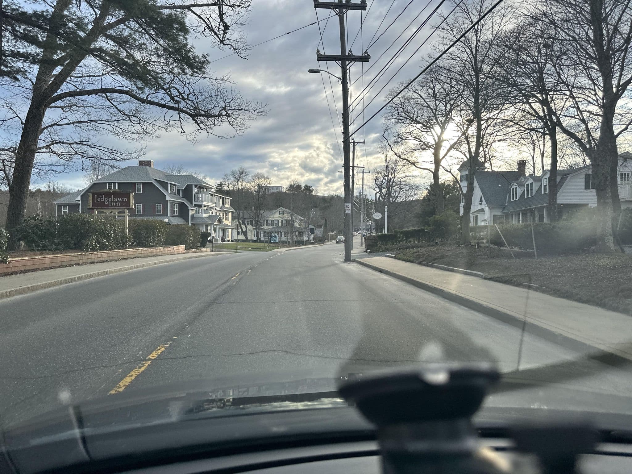 Street view near Anne's White Columns Inn, Bar Harbor — © quickness805 (CC BY-SA · Mapillary)