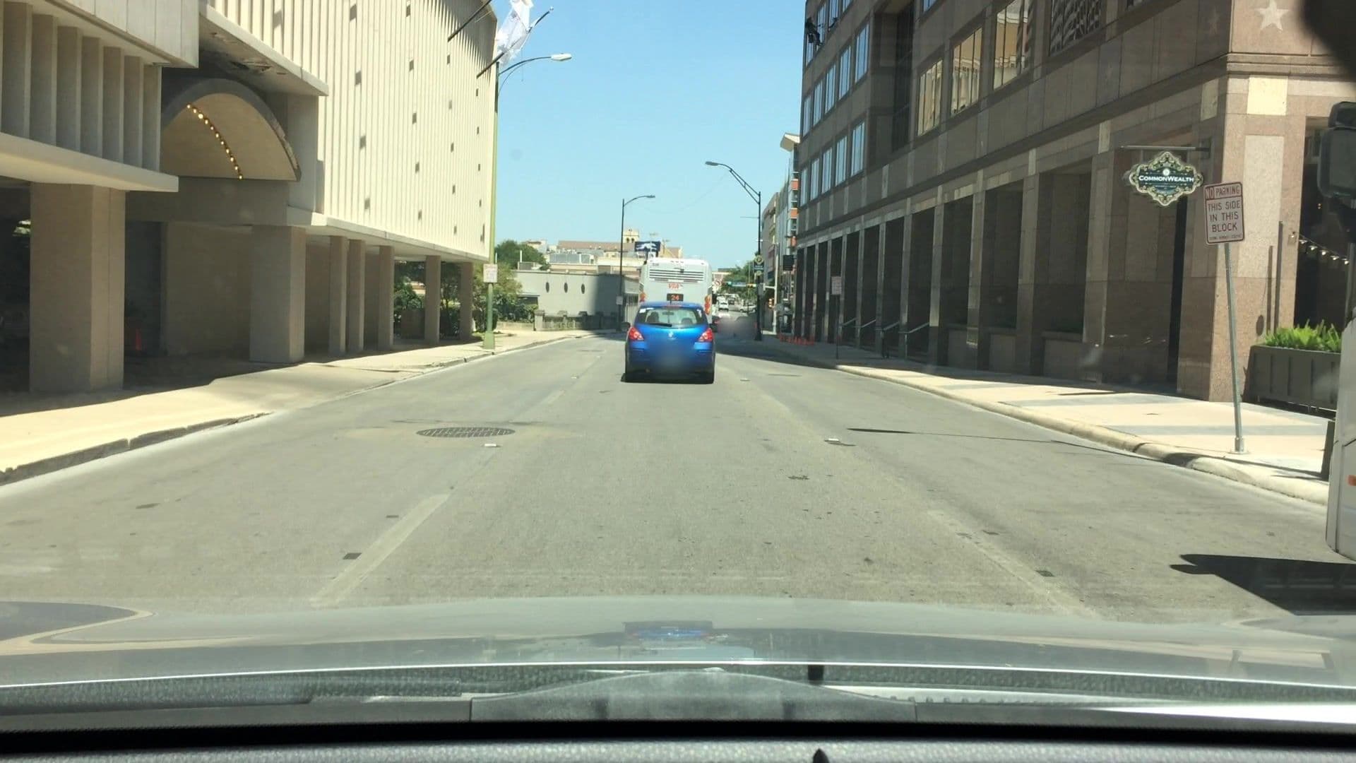 Street view near 3rd floor Restroom, San Antonio — © lvl5 (CC BY-SA · Mapillary)