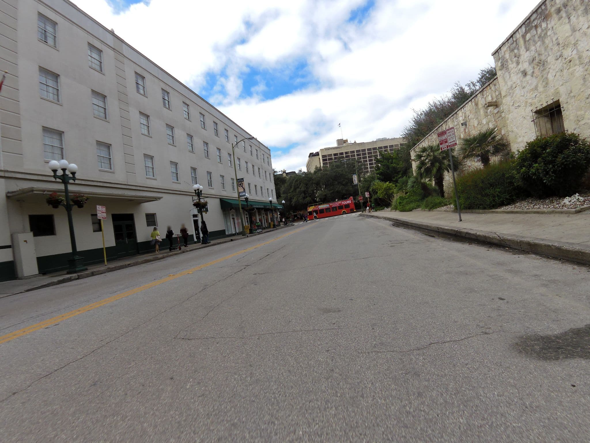 Street view near Schmeltzer Suite, San Antonio — © kre3d (CC BY-SA · Mapillary)