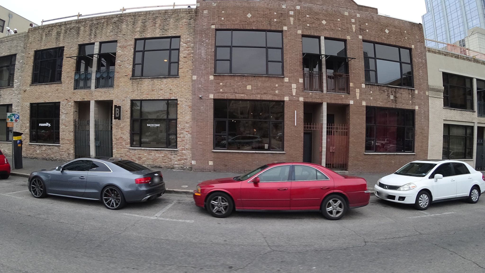 Street view near Silver Screen Hotel, Austin — © mly_aus04 (CC BY-SA · Mapillary)