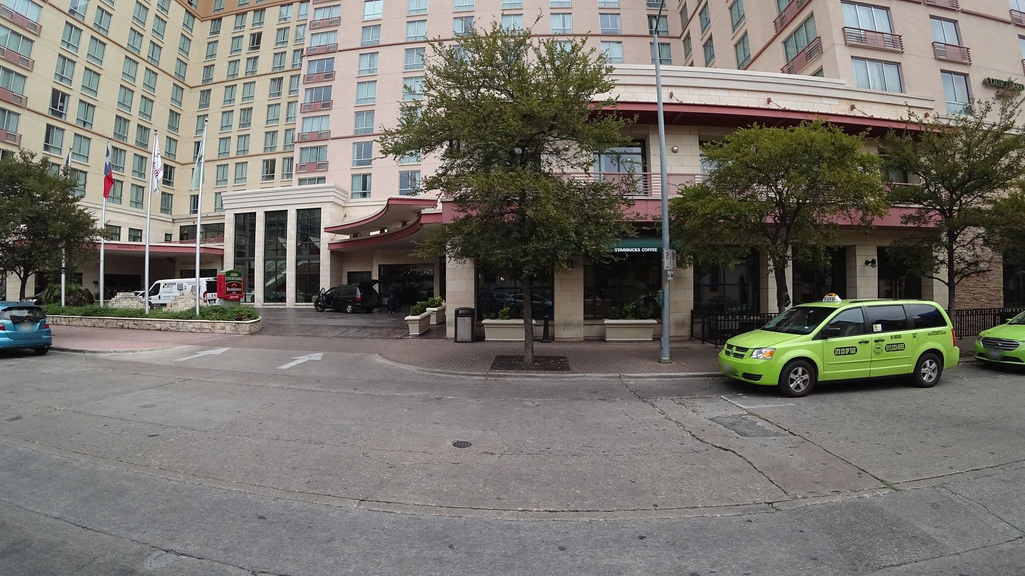 Street view near Courtyard by Marriott Austin Downtown/Convention Center, Austin — © mly_aus04 (CC BY-SA · Mapillary)
