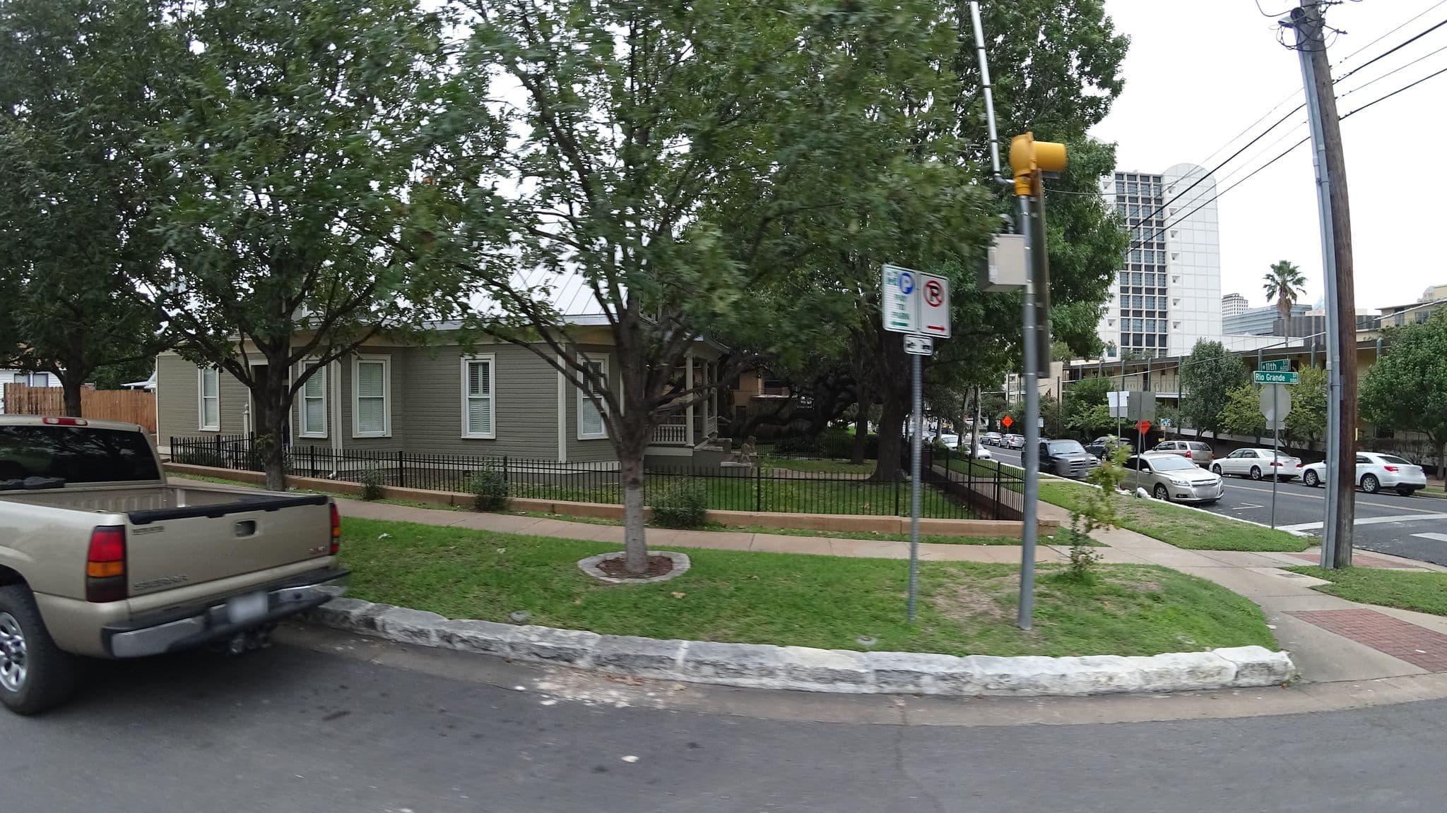 Street view near Eleven Oaks Townhouse, Austin — © mly_aus04 (CC BY-SA · Mapillary)