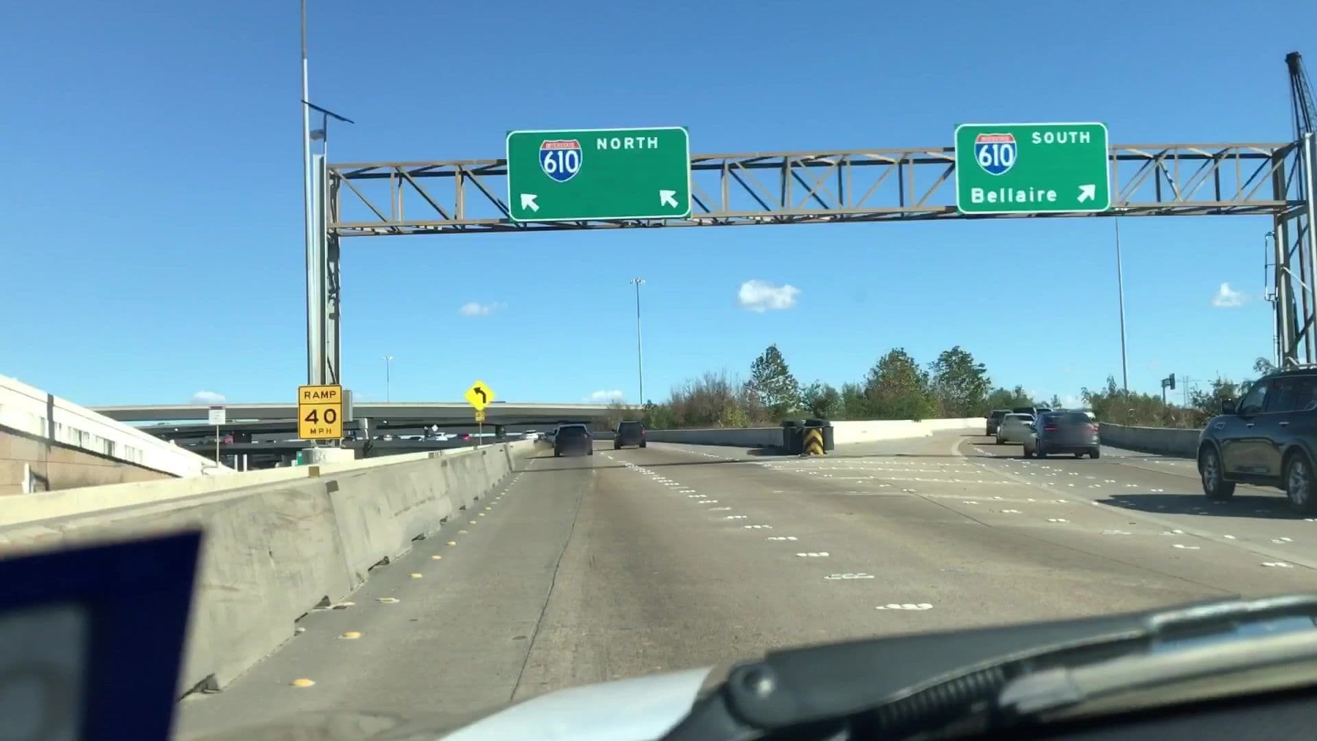 Street view near Gallaria Gardens, Bellaire — © lvl5 (CC BY-SA · Mapillary)
