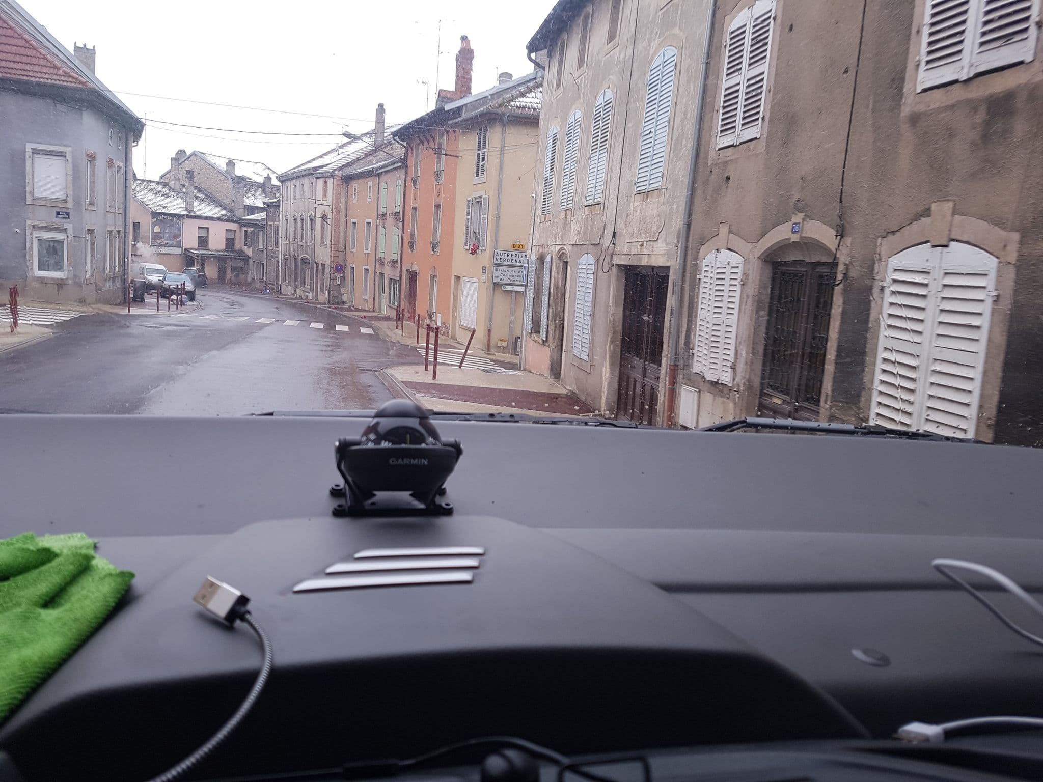 Street view near Caps, Cirey-sur-Vezouze — © bernardvoyageur (CC BY-SA · Mapillary)