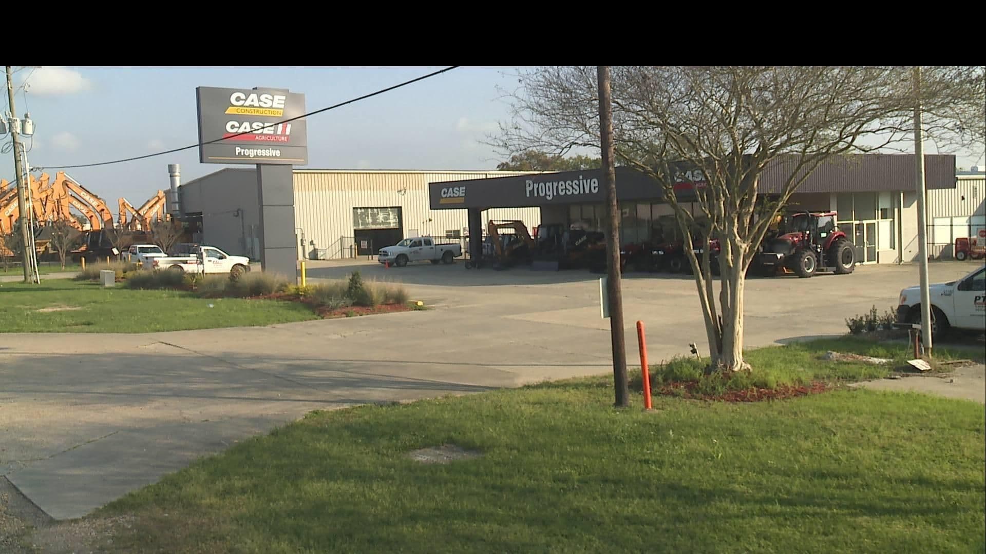 Street view near Holiday Inn & Suites Lafayette North, Lafayette — © WR2_2023 (CC BY-SA · Mapillary)