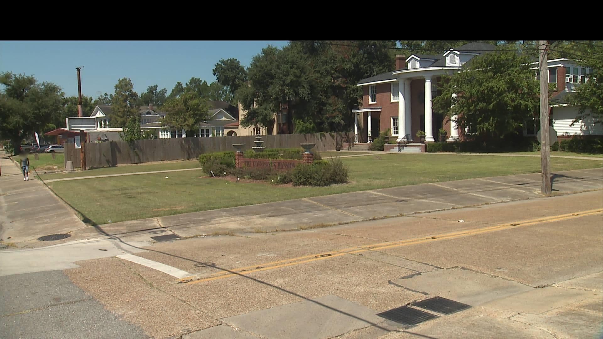 Street view near Hott Southern Mess Bed & Breakfast, Lake Charles — © 2023WR (CC BY-SA · Mapillary)
