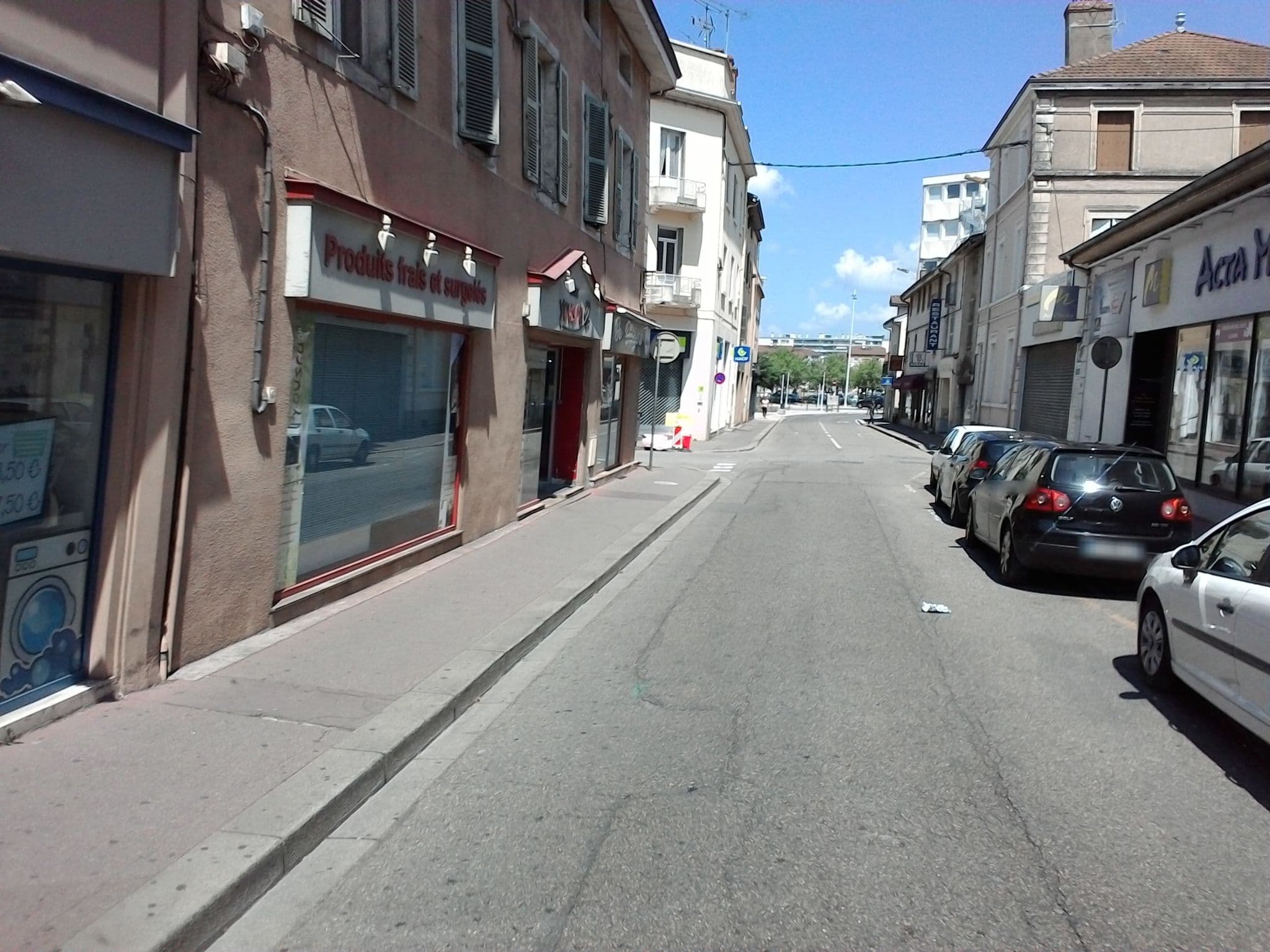 Street view near Hôtel de France, Bourg-en-Bresse — © mprins (CC BY-SA · Mapillary)