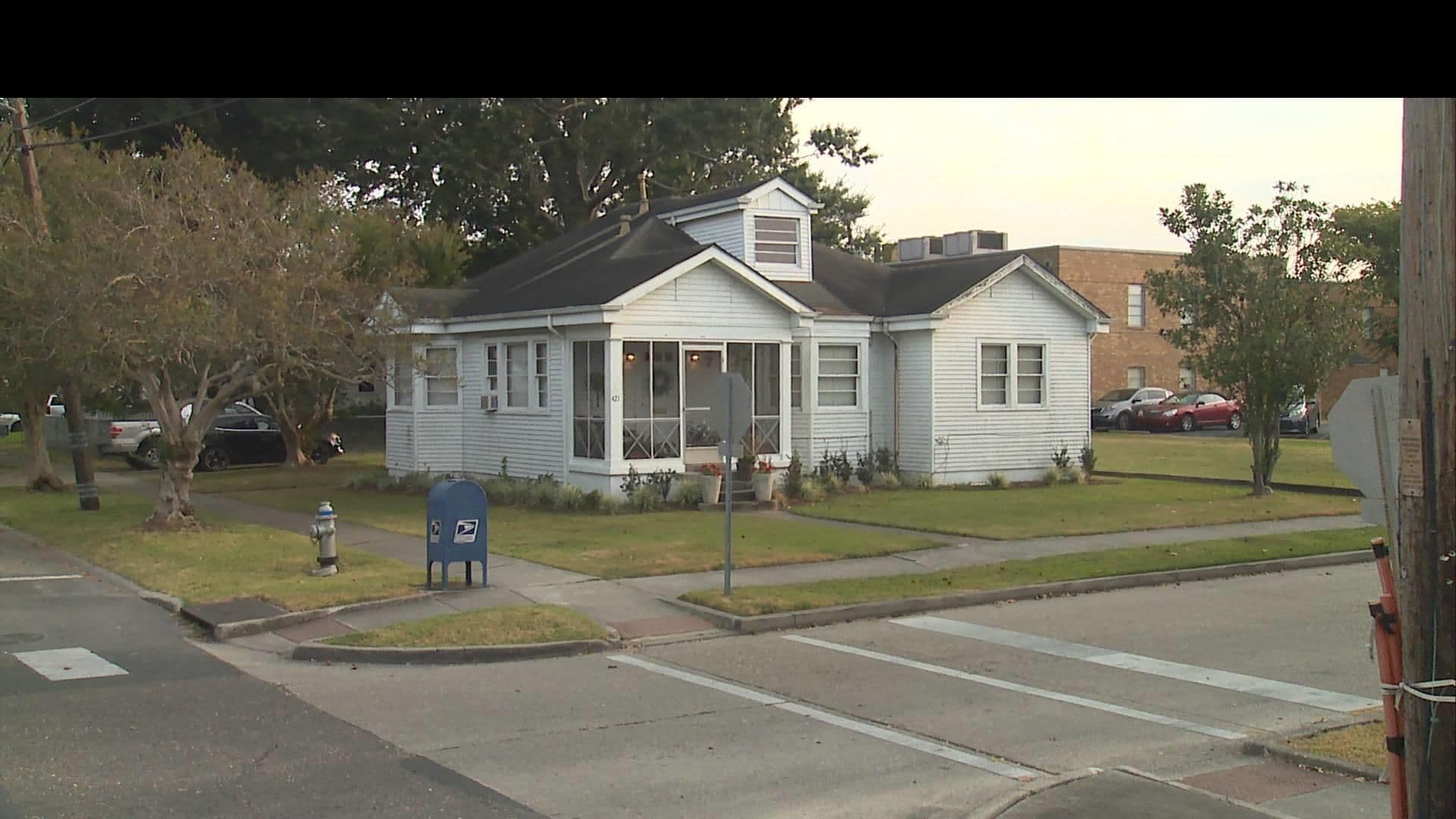 Street view near St. Catharine of Seina, Metairie — © jcarr (CC BY-SA · Mapillary)