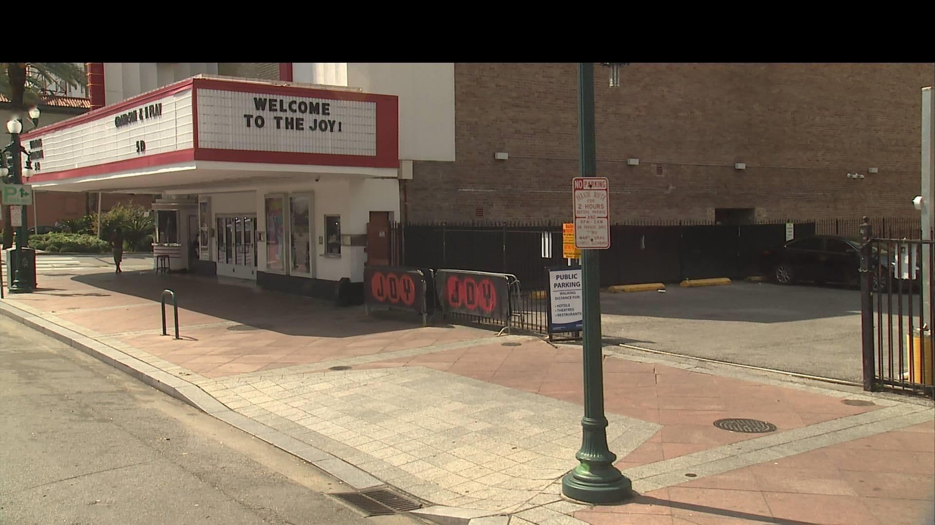 Street view near Hampton Inn & Suites, New Orleans — © WR2_2023 (CC BY-SA · Mapillary)