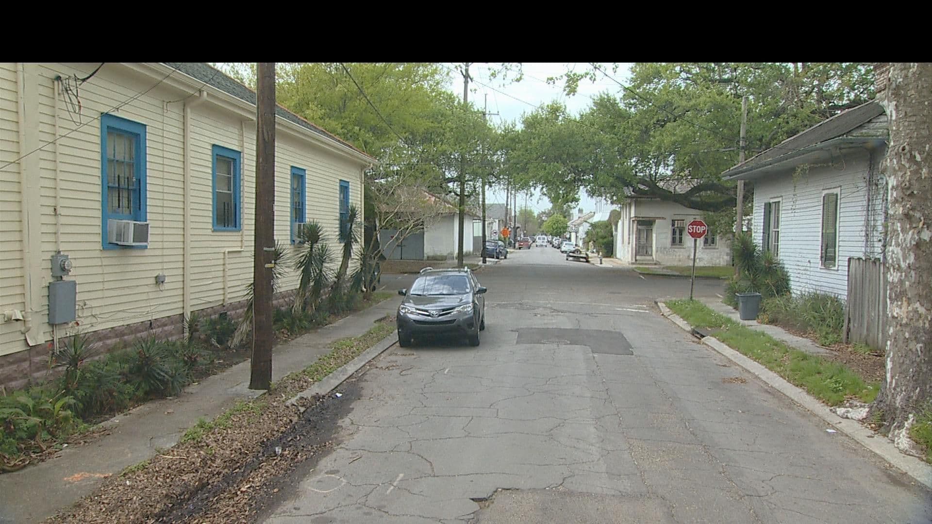 Street view near The Lookout Inn, Arabi — © FF_local (CC BY-SA · Mapillary)