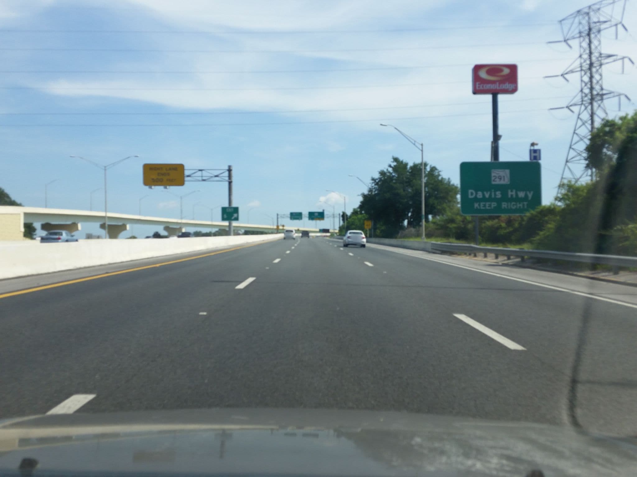 Street view near econolodge, Ferry Pass β Β© caboosey (CC BY-SA Β· Mapillary)