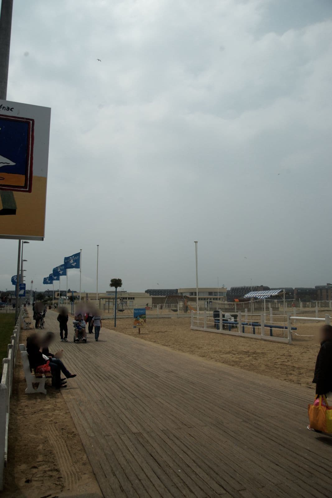 Street view near Hôtel Flaubert, Trouville-sur-Mer — © txllxt (CC BY-SA · Mapillary)
