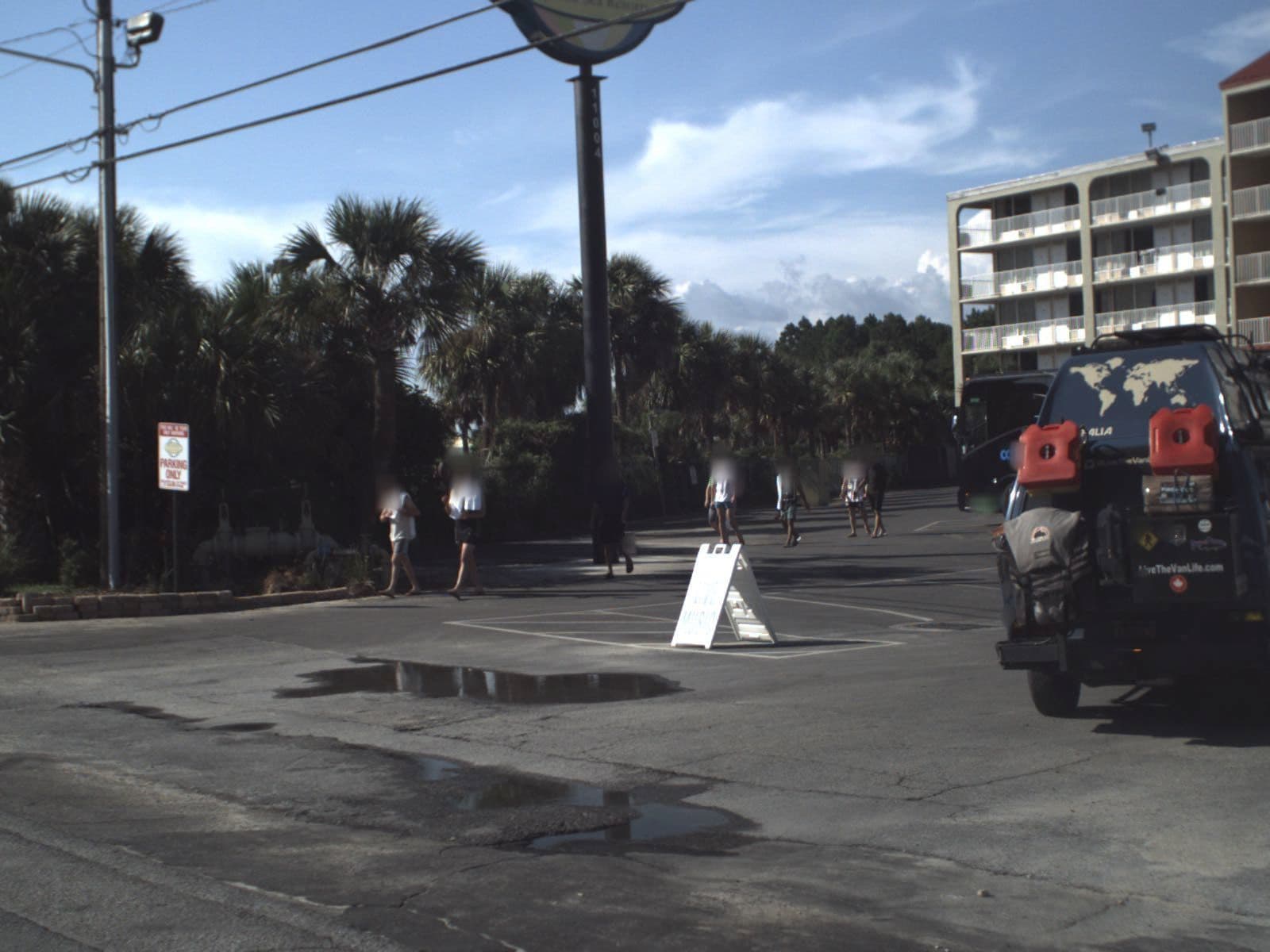 Street view near Knight's Inn, Panama City Beach — © fdot_vl (CC BY-SA · Mapillary)