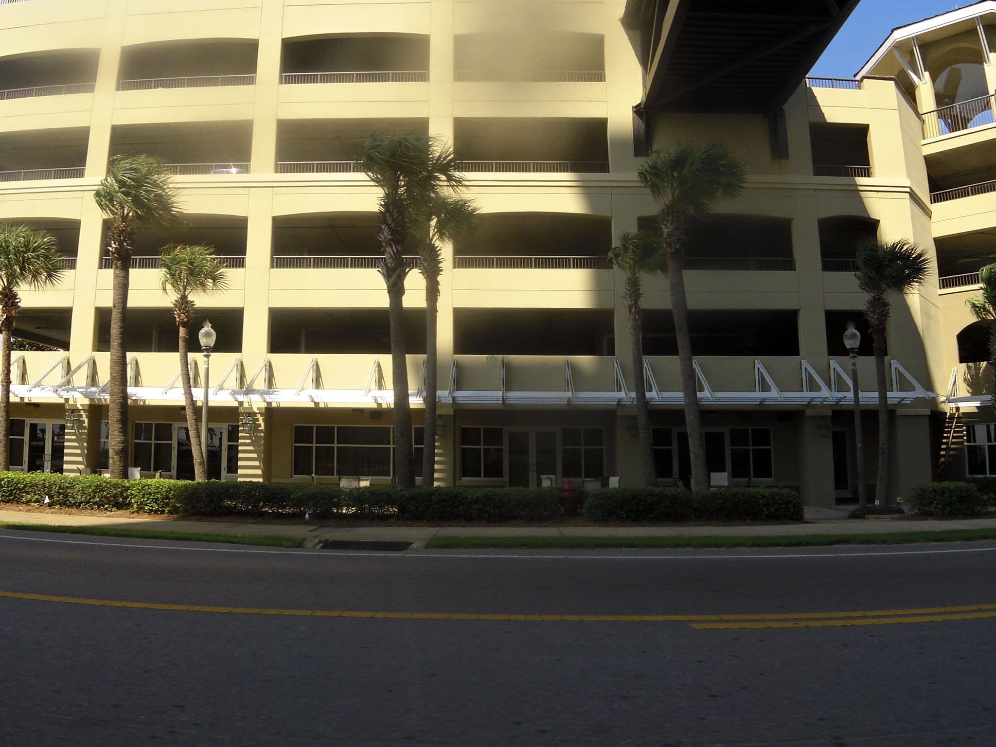 Street view near Grand Panama Beach Resort, Panama City Beach — © allen (CC BY-SA · Mapillary)