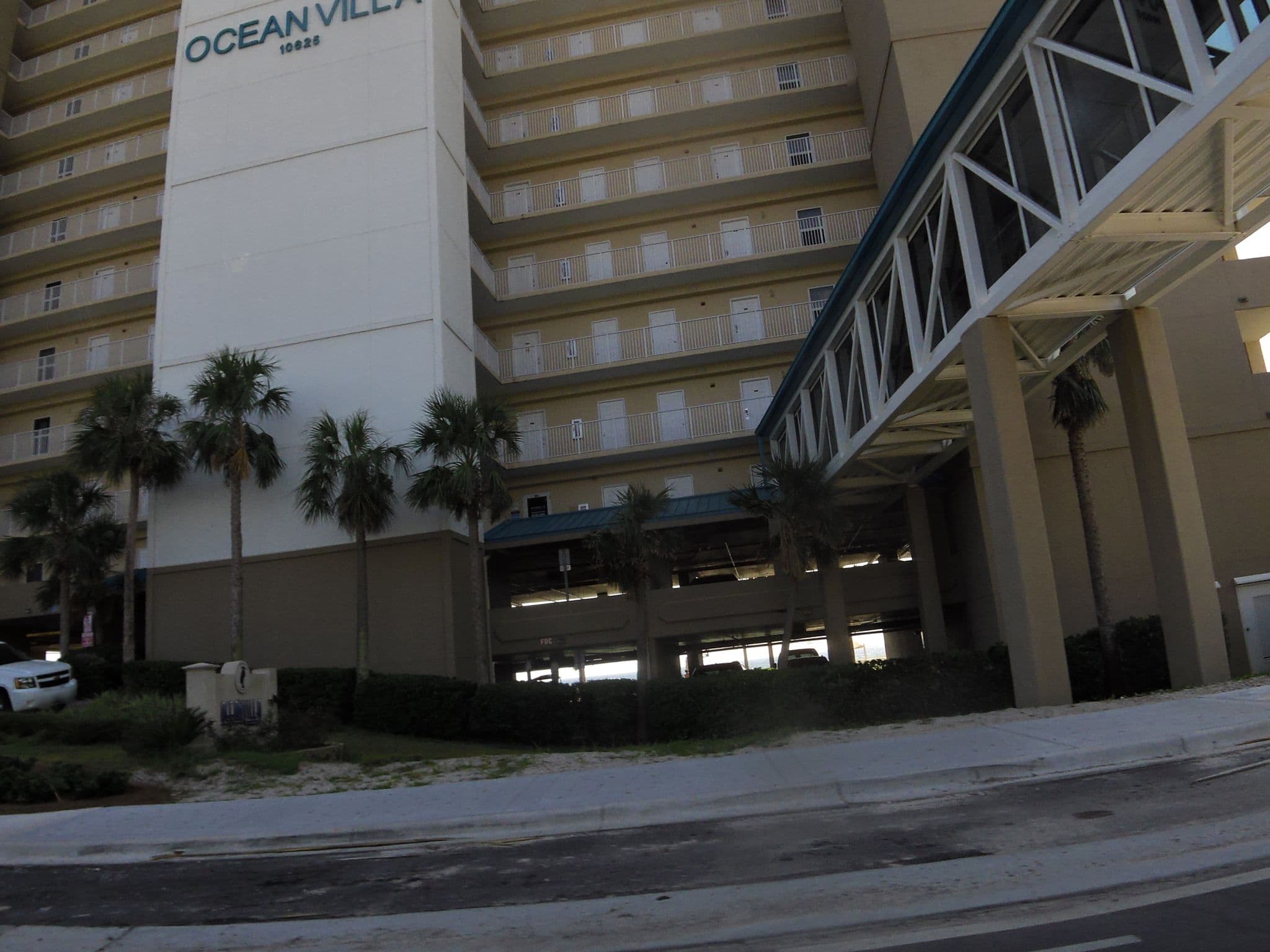 Street view near Sterling Resorts- Ocean Villa, Panama City Beach — © allen (CC BY-SA · Mapillary)