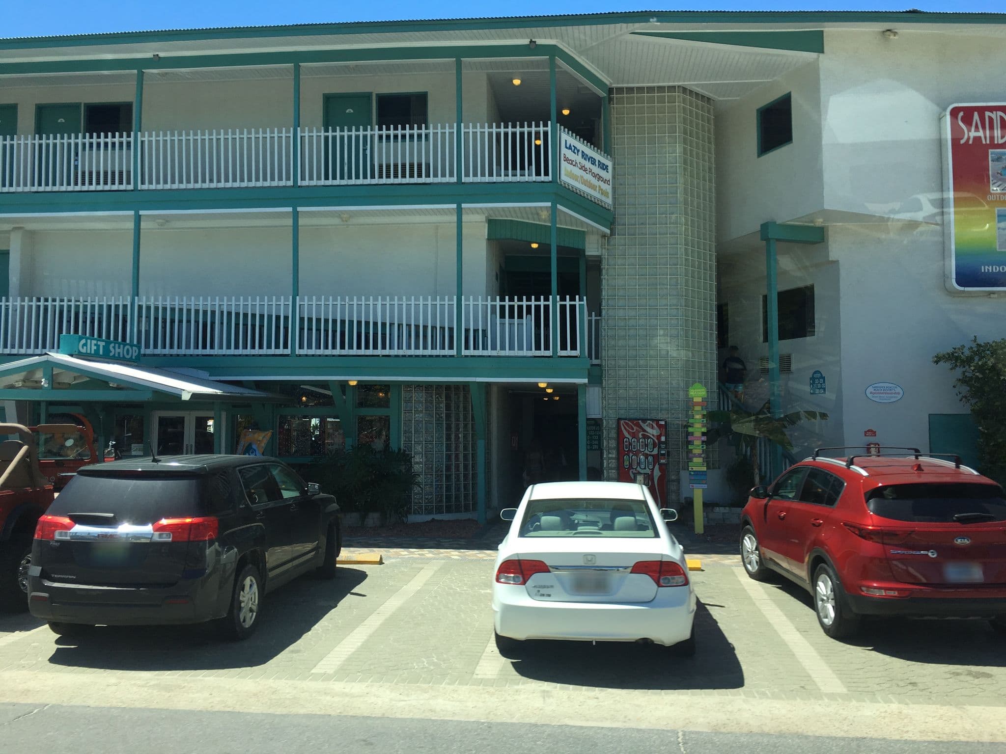 Street view near Sandpiper Beacon Slide Splash Zone, Panama City Beach — © xswzaq (CC BY-SA · Mapillary)