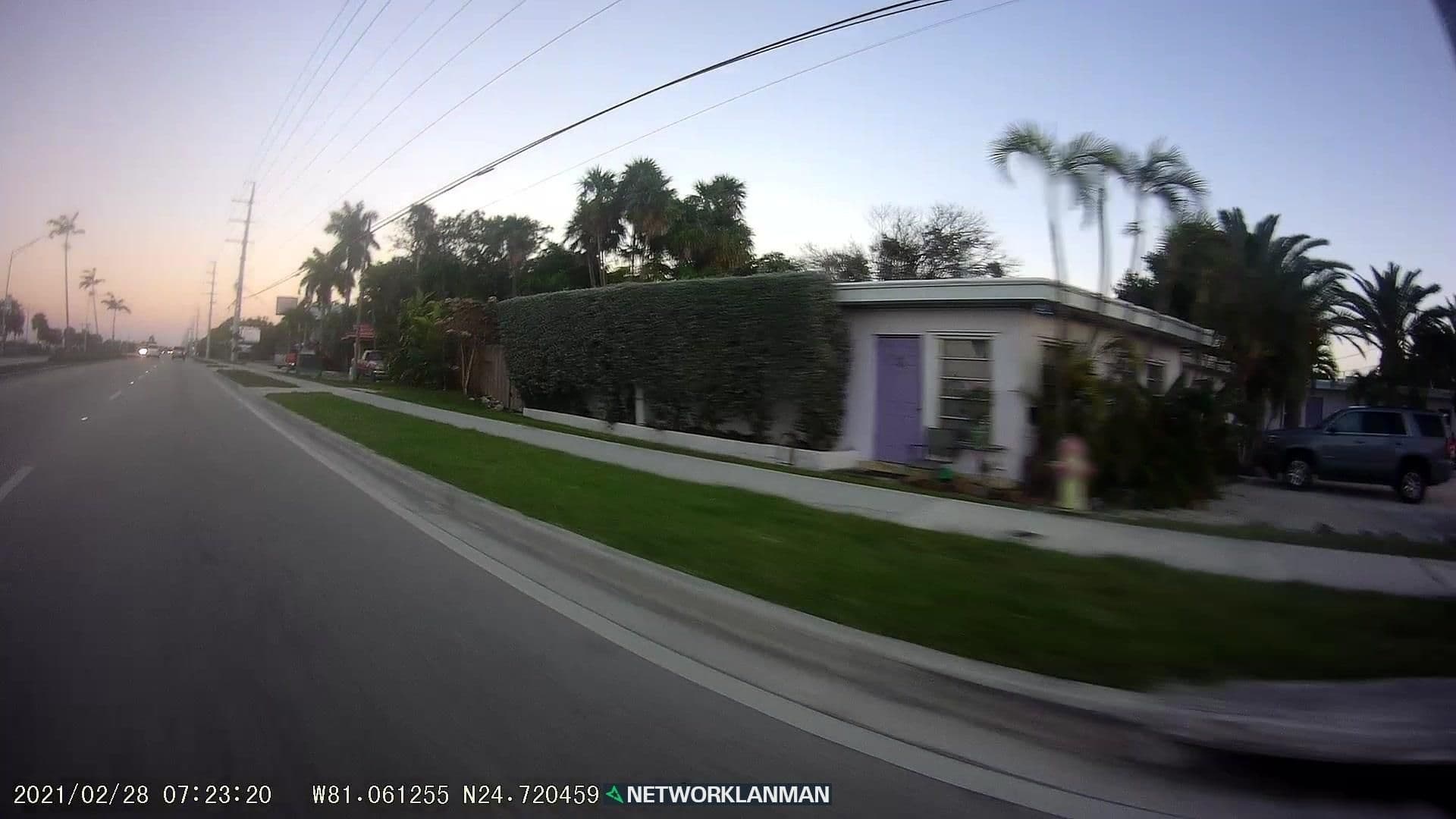 Street view near Siesta Motel Marathon, Marathon — © networklanman (CC BY-SA · Mapillary)