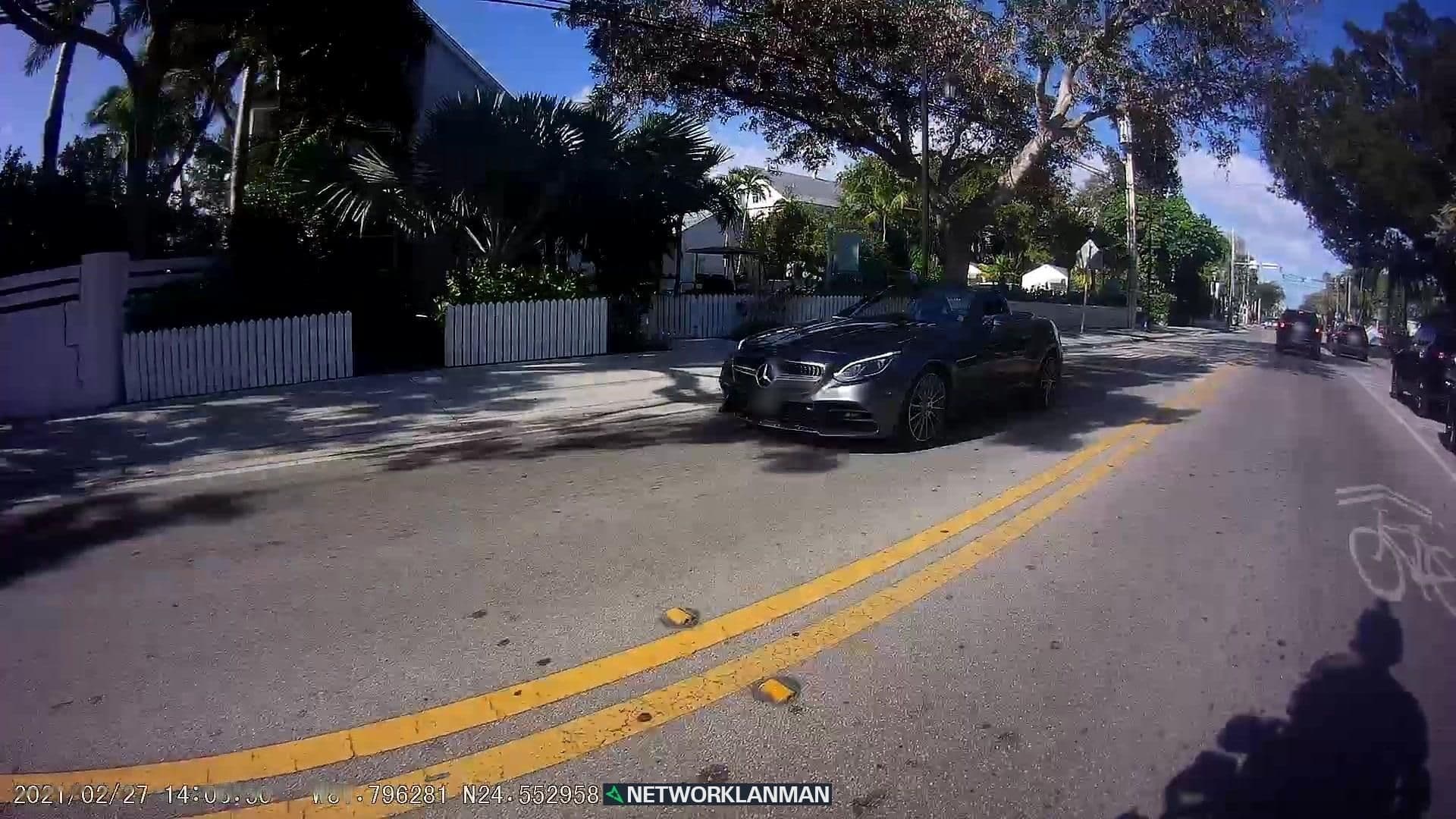 Street view near Kimpton Winslow's Bungalows, Key West — © networklanman (CC BY-SA · Mapillary)