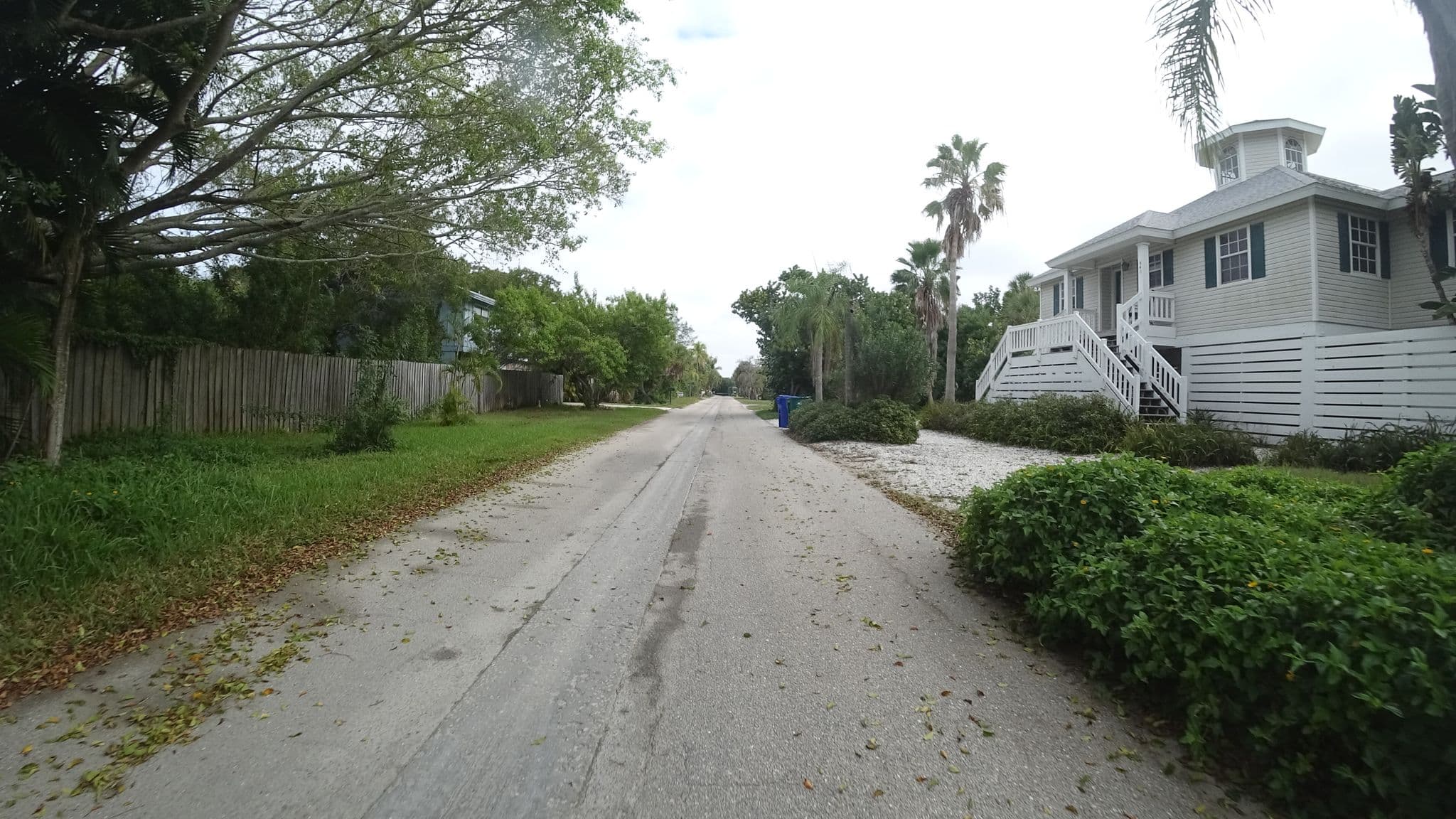 Street view near The Booty Shaq, Longboat Key — © jpace (CC BY-SA · Mapillary)
