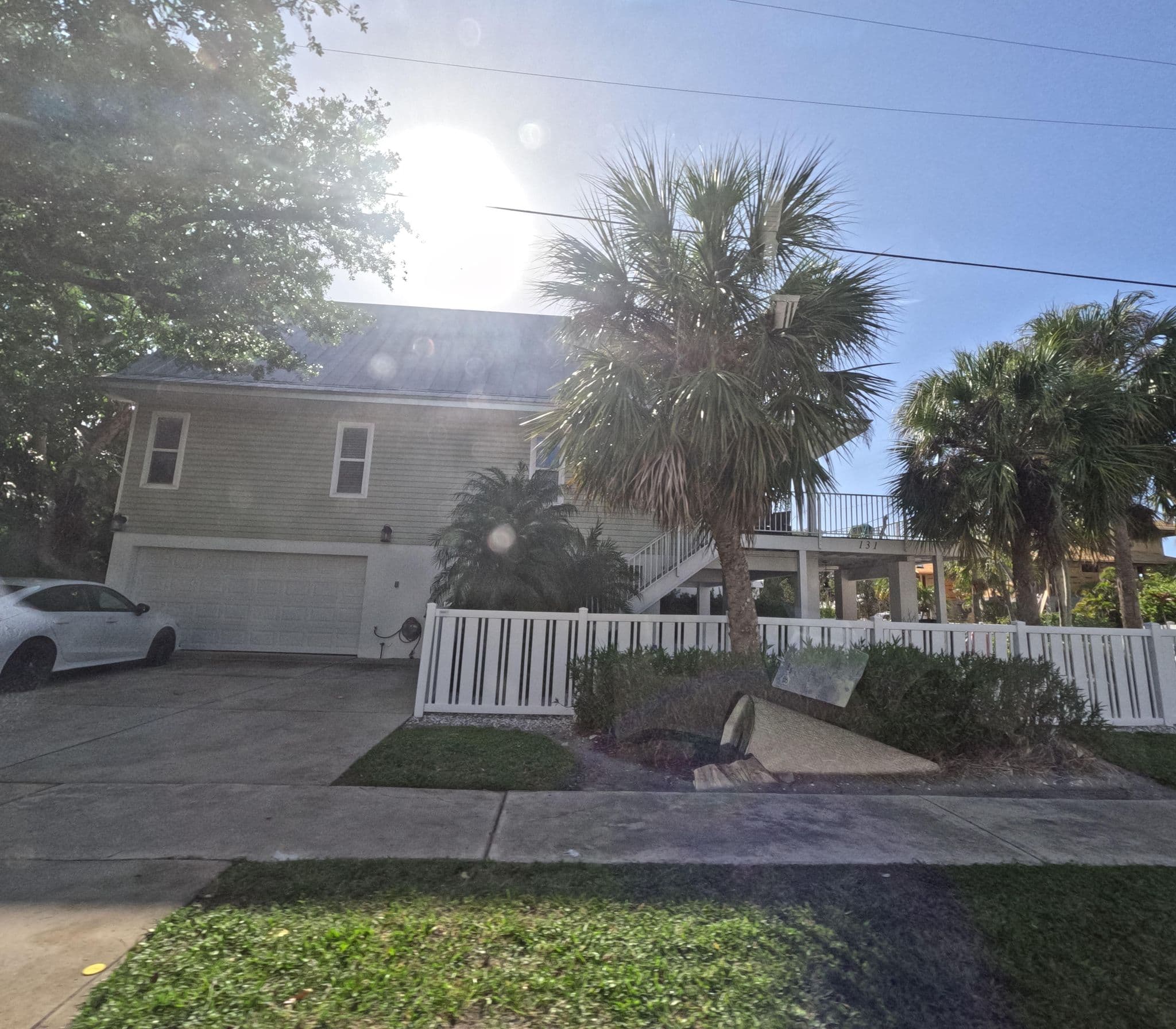 Street view near Las Olas, Holmes Beach — © allen (CC BY-SA · Mapillary)