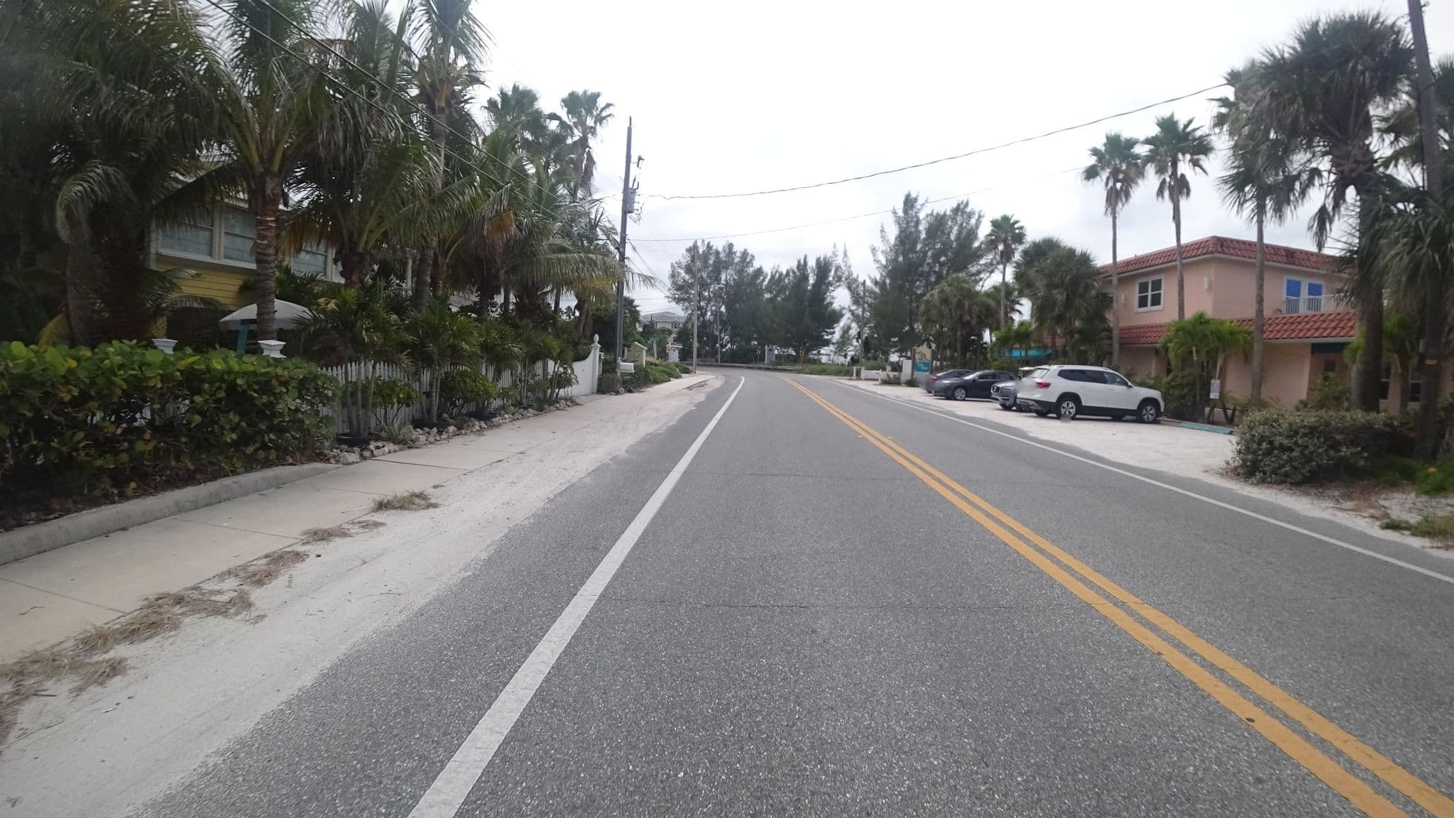 Street view near Seaside Inn and Resort, Bradenton Beach — © jpace (CC BY-SA · Mapillary)