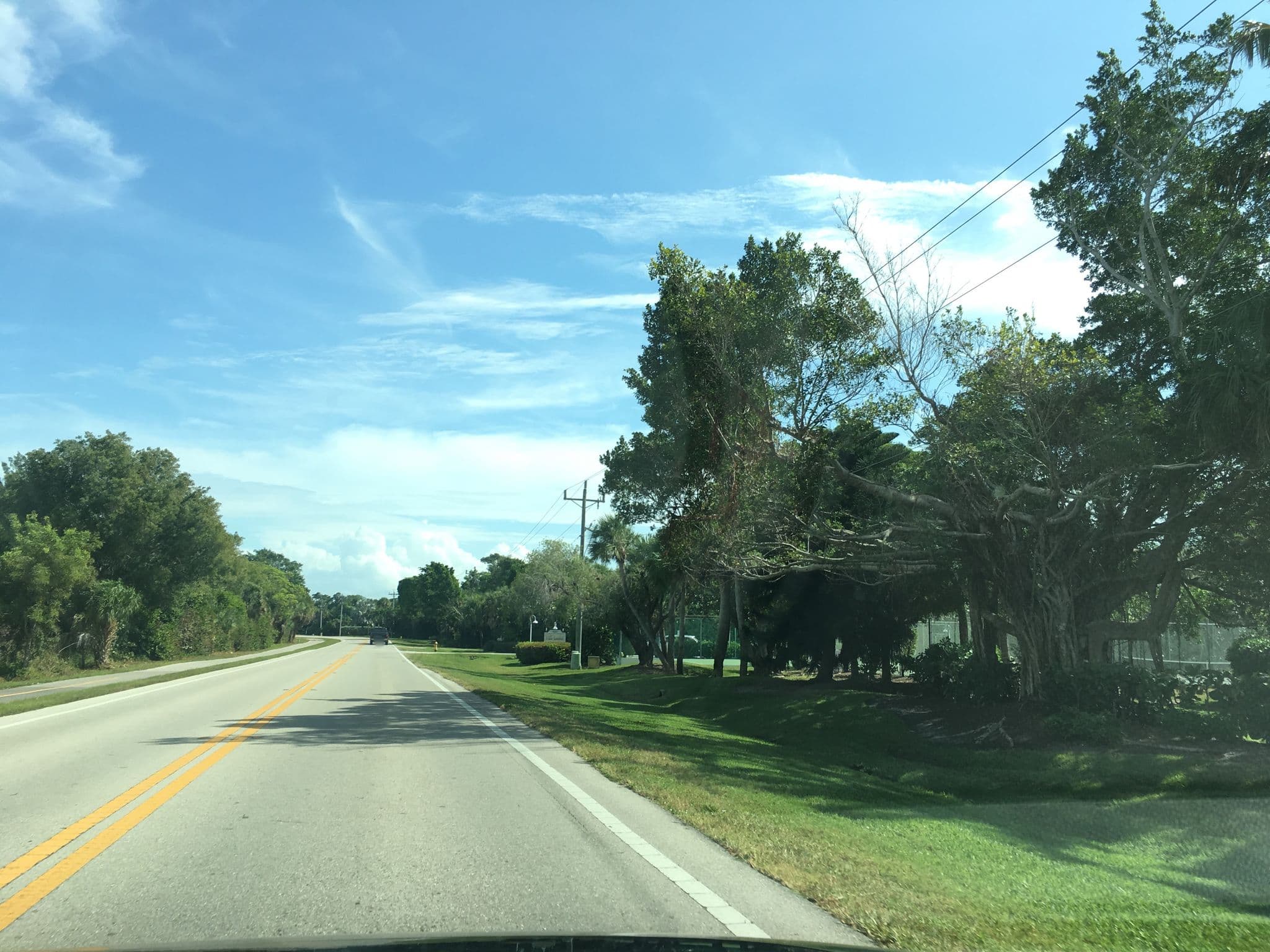 Street view near Hilton Grand Vacations Sanibel Cottages, Sanibel — © raveneye (CC BY-SA · Mapillary)