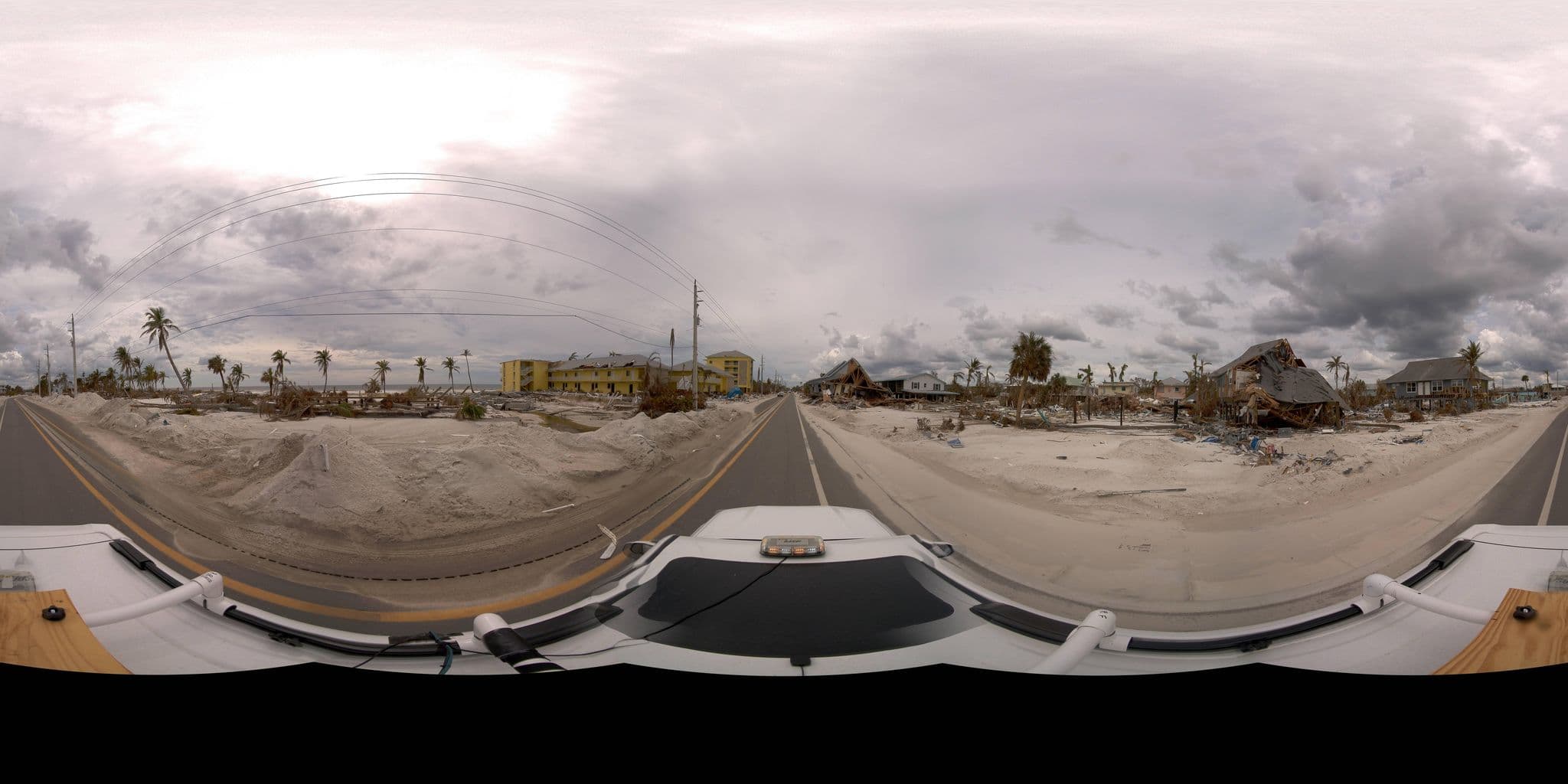 Street view near Sand Dollar Guest House, Fort Myers Beach — © Sitetour (CC BY-SA · Mapillary)