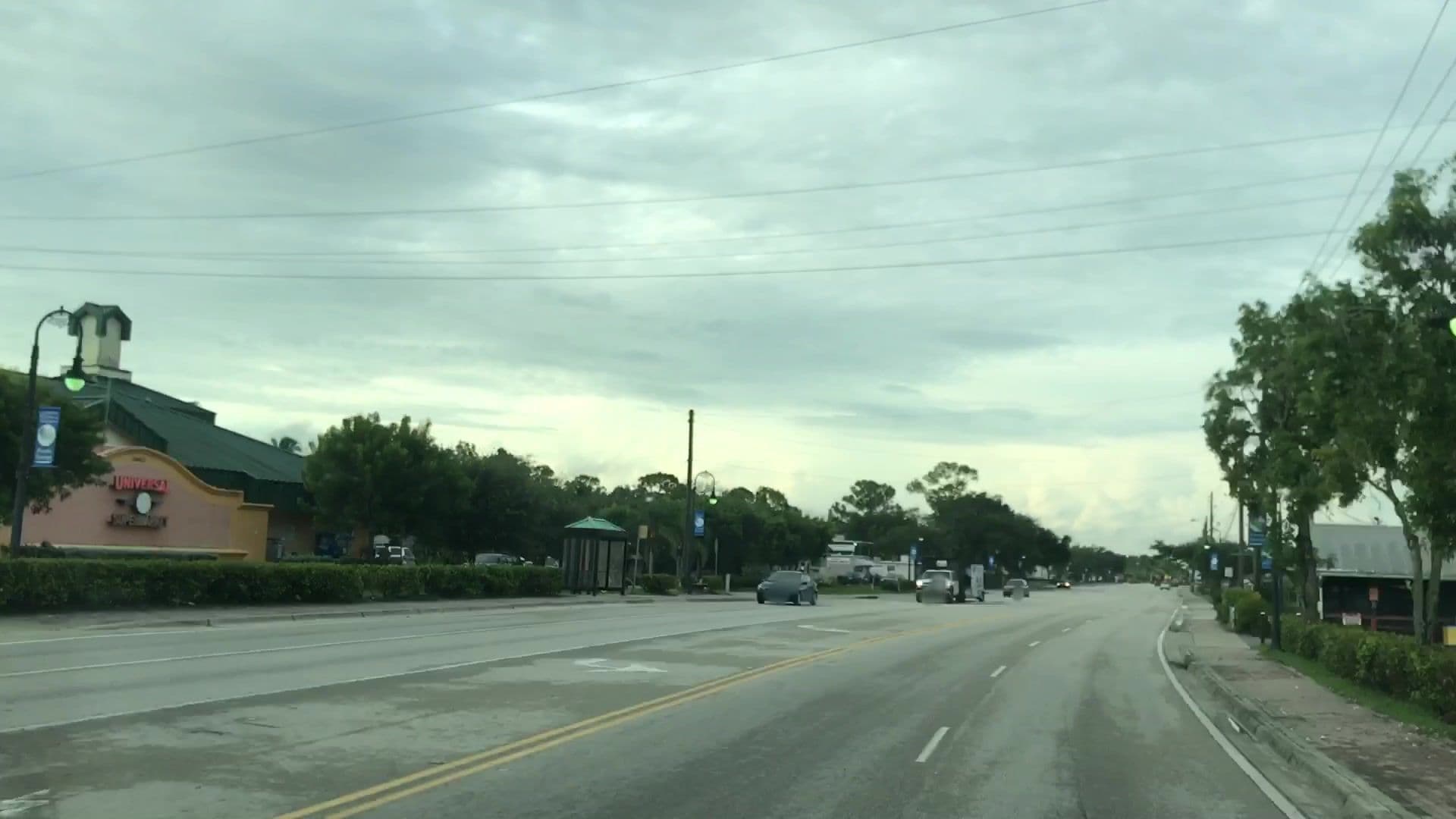 Street view near Buffalo Chip's Ranch House Motel, Bonita Springs — © lvl5 (CC BY-SA · Mapillary)