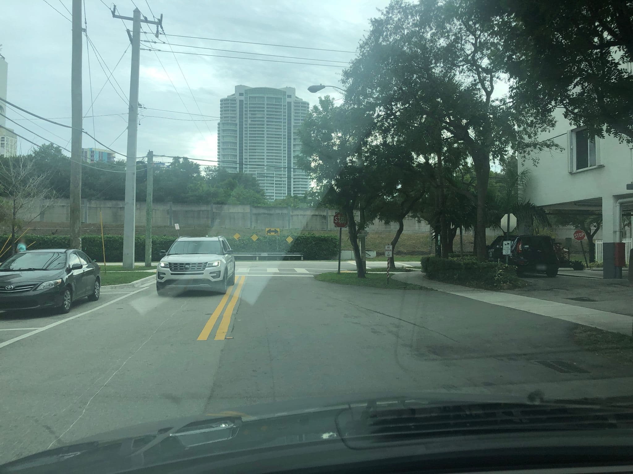 Street view near Habitat Brickell | Sextant Stays, Miami — © luisjmateo (CC BY-SA · Mapillary)