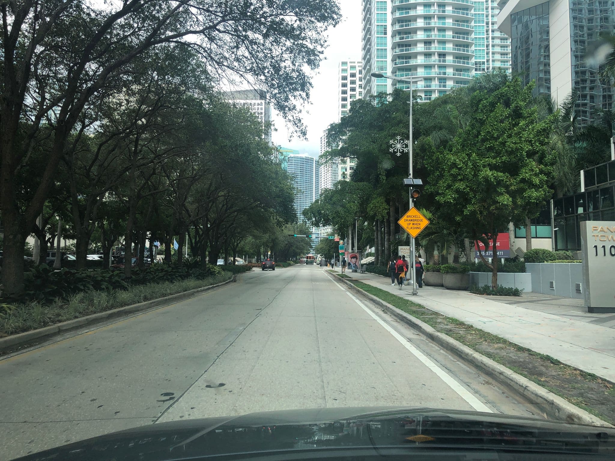 Street view near In Miami Concierge, Miami — © luisjmateo (CC BY-SA · Mapillary)