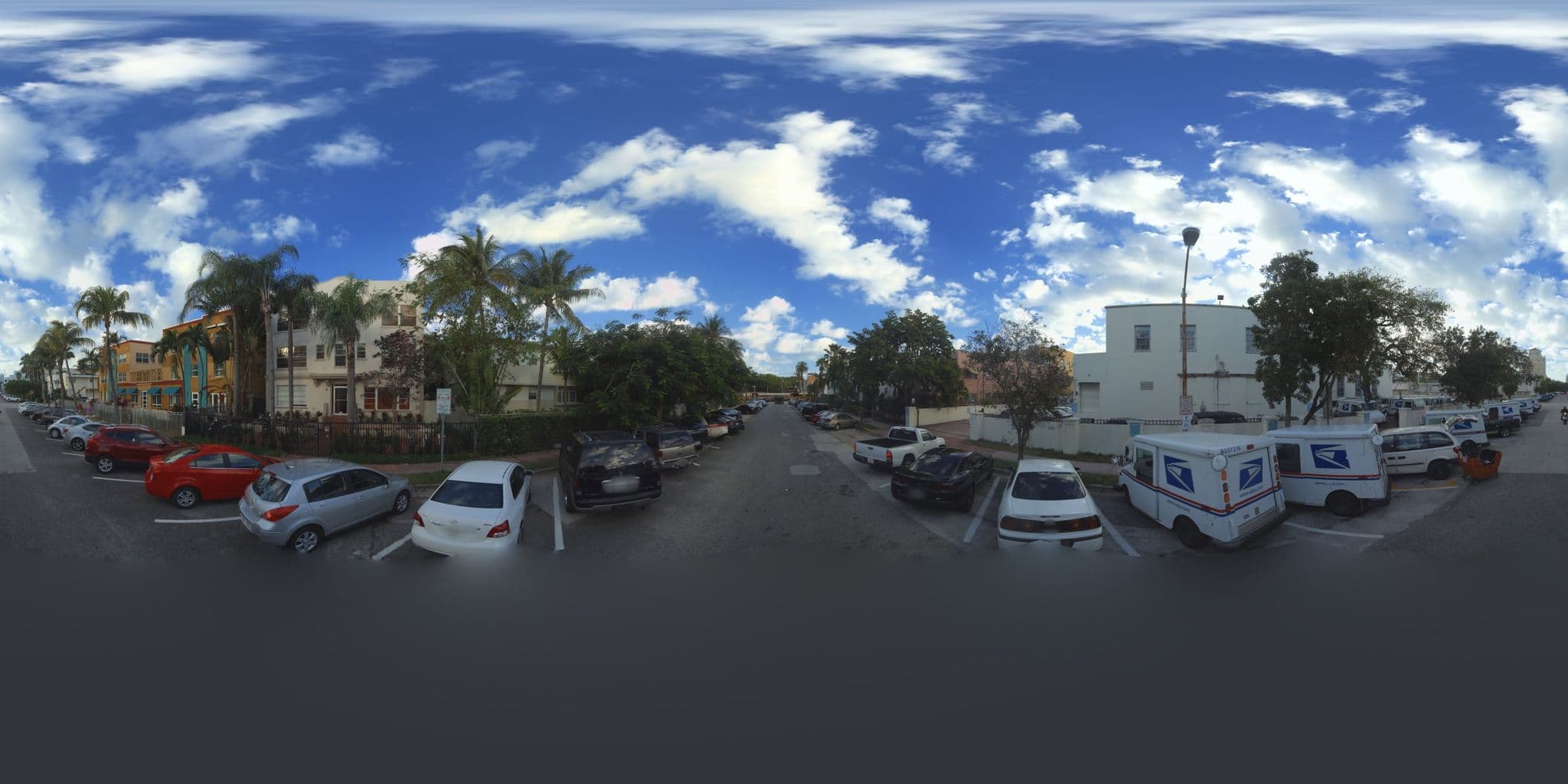 Street view near The Retreat, Miami Beach — © microsoft (CC BY-SA · Mapillary)
