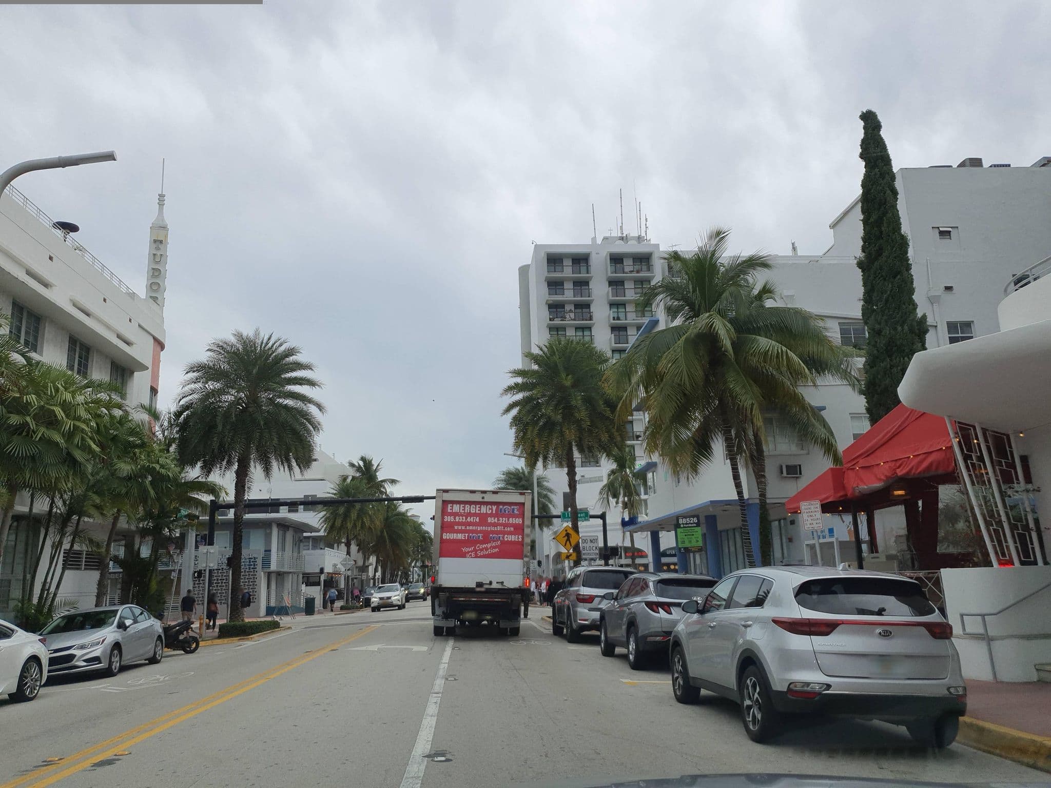 Street view near Pool @ Dream Hotel, Miami Beach — © teddy73 (CC BY-SA · Mapillary)