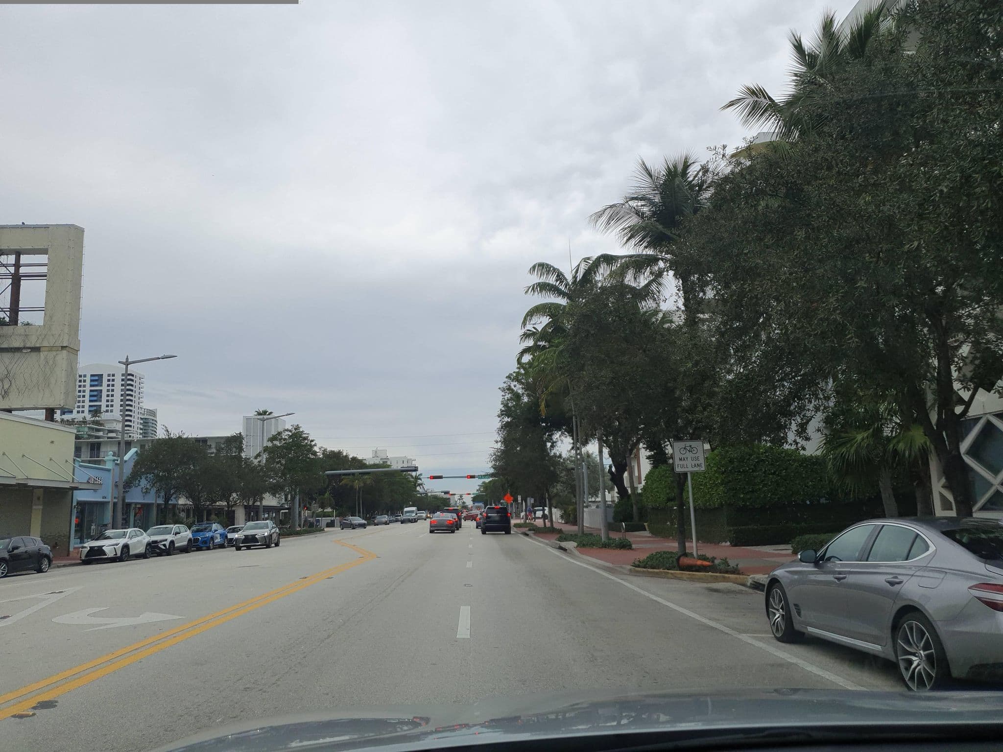 Street view near Sobeyou, Miami Beach — © teddy73 (CC BY-SA · Mapillary)