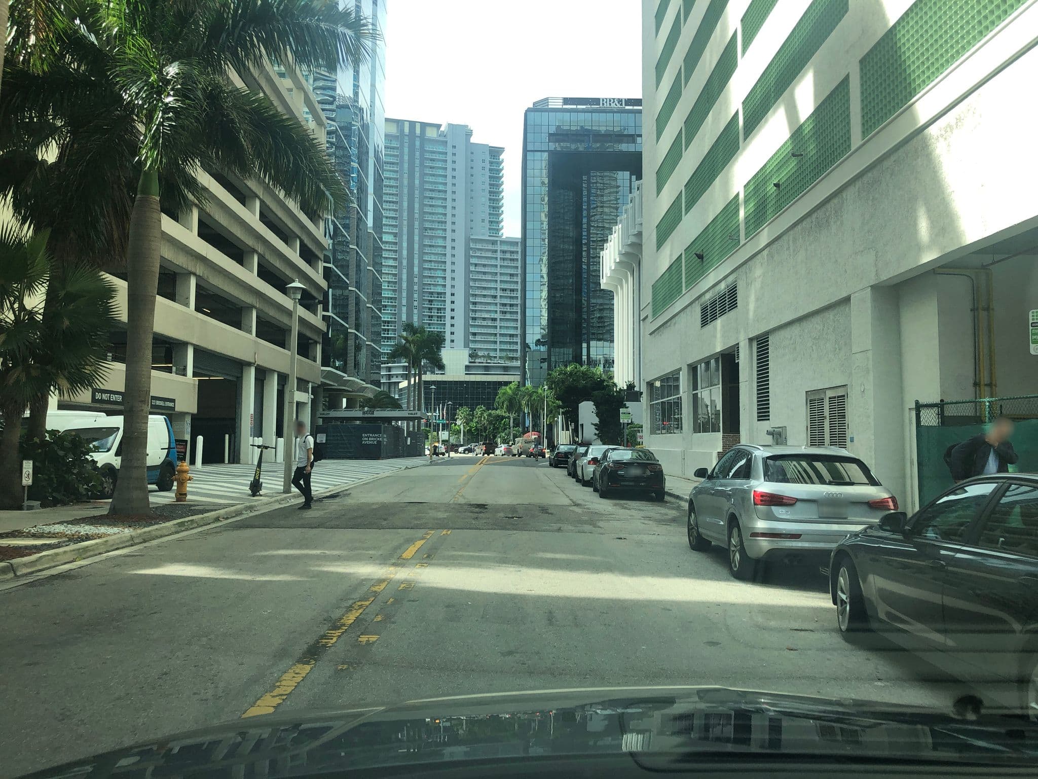 Street view near Executive Rental, Miami — © luisjmateo (CC BY-SA · Mapillary)
