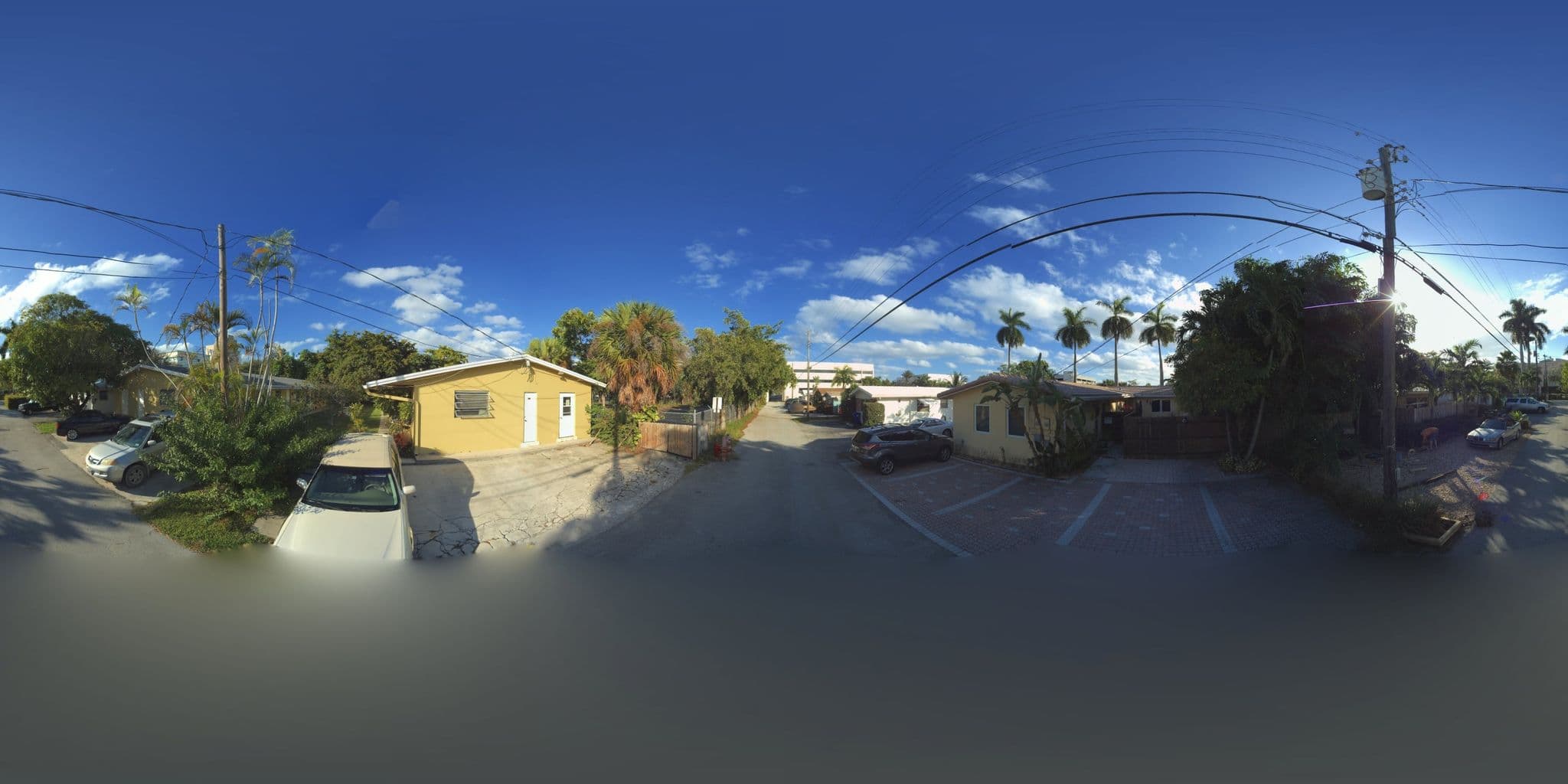 Street view near Lunasea, Fort Lauderdale — © microsoft (CC BY-SA · Mapillary)