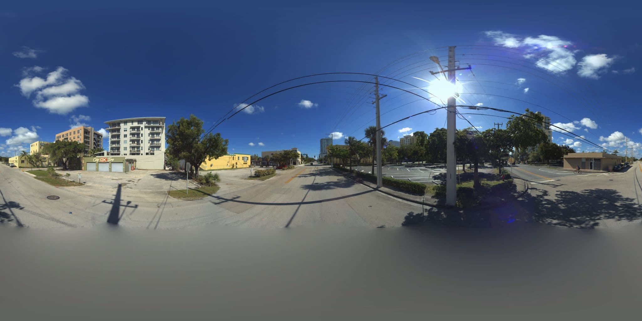 Street view near Tru by Hilton, Fort Lauderdale — © microsoft (CC BY-SA · Mapillary)