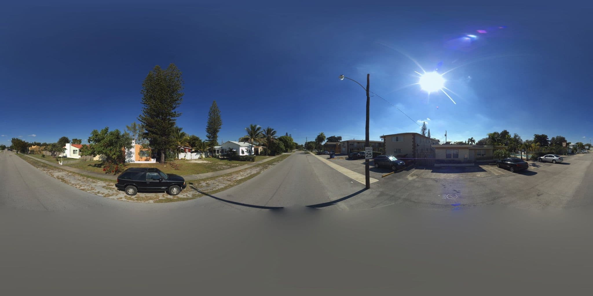 Street view near Sand Dunes Motel, Dania Beach — © microsoft (CC BY-SA · Mapillary)