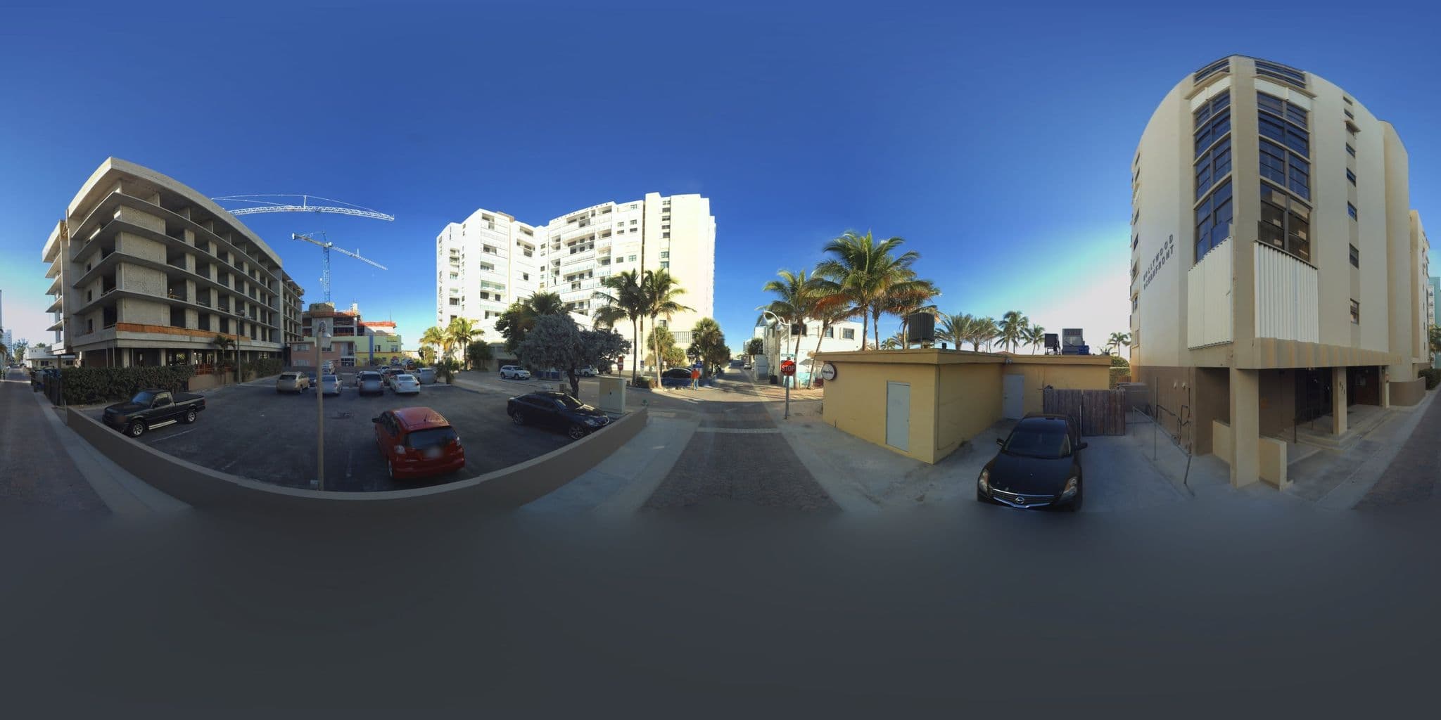 Street view near Coral House, Dania Beach — © microsoft (CC BY-SA · Mapillary)